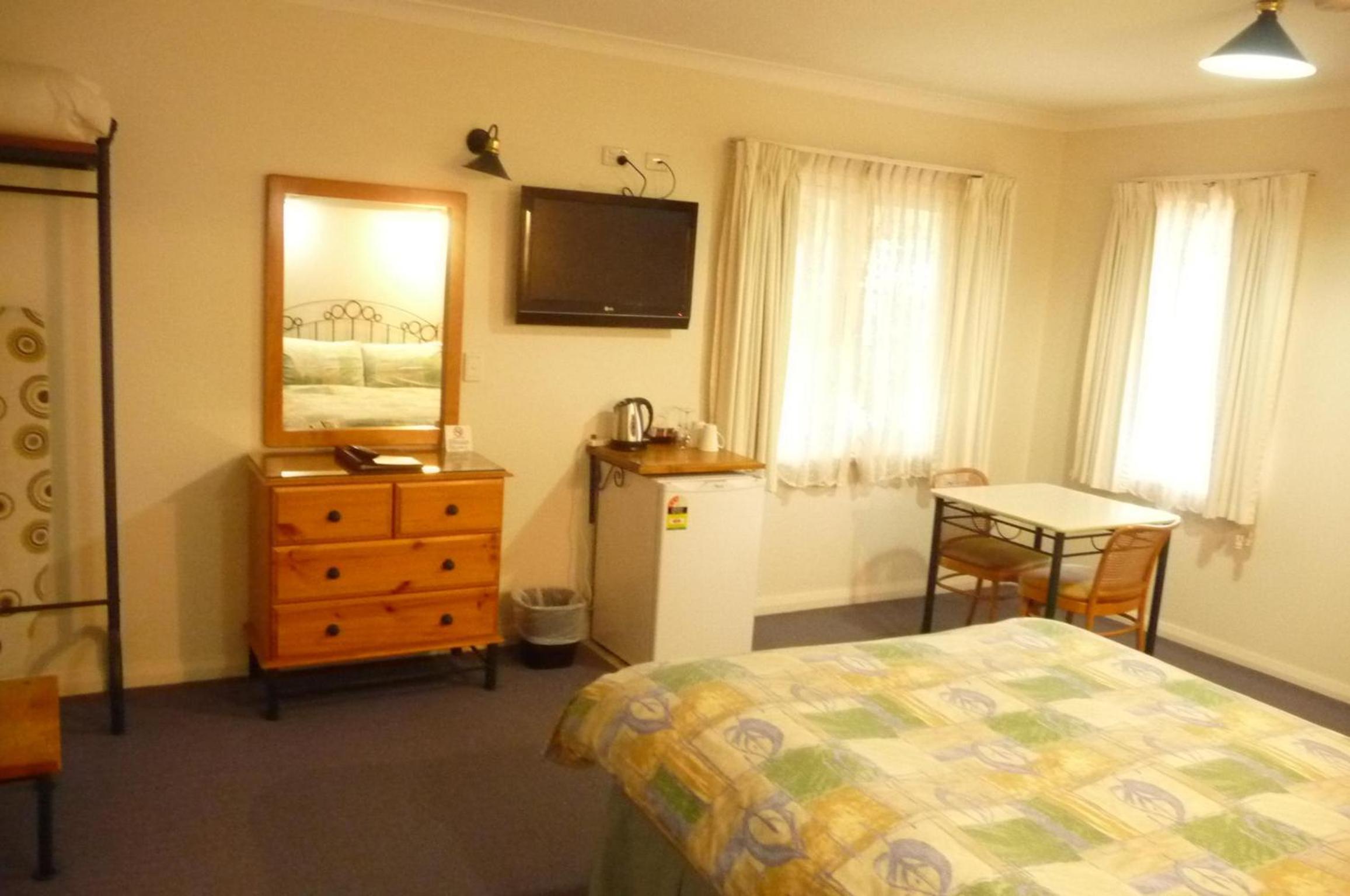 Deluxe Double or Twin Room