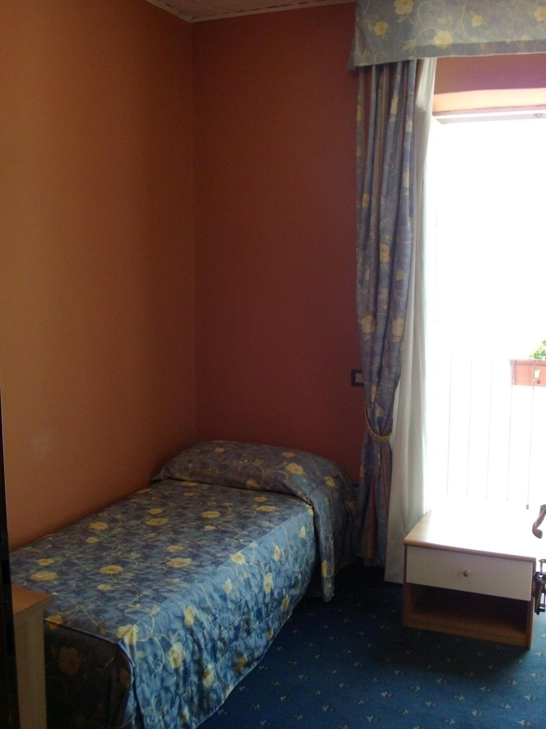 Single Room With Balcony