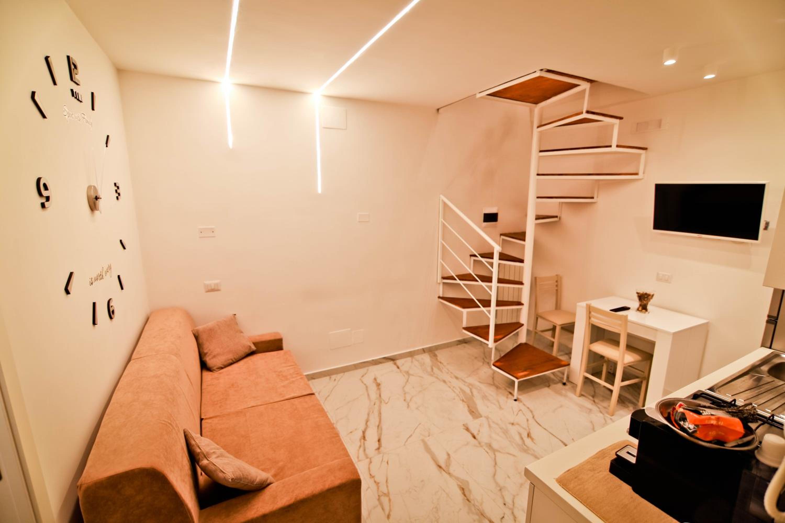 One-Bedroom Apartment