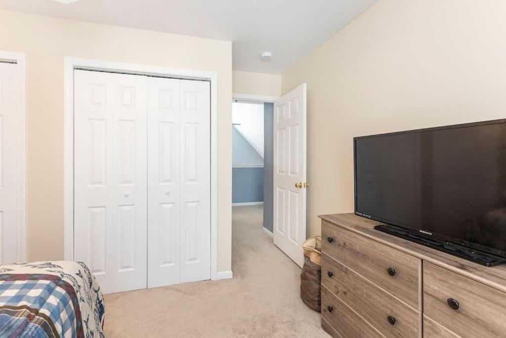 Four-Bedroom House photo 1