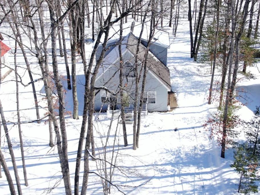 Four-Bedroom House photo 2