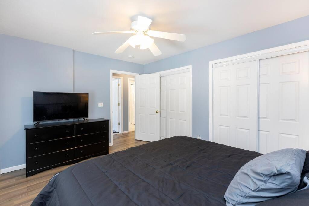 Four-Bedroom House photo 3