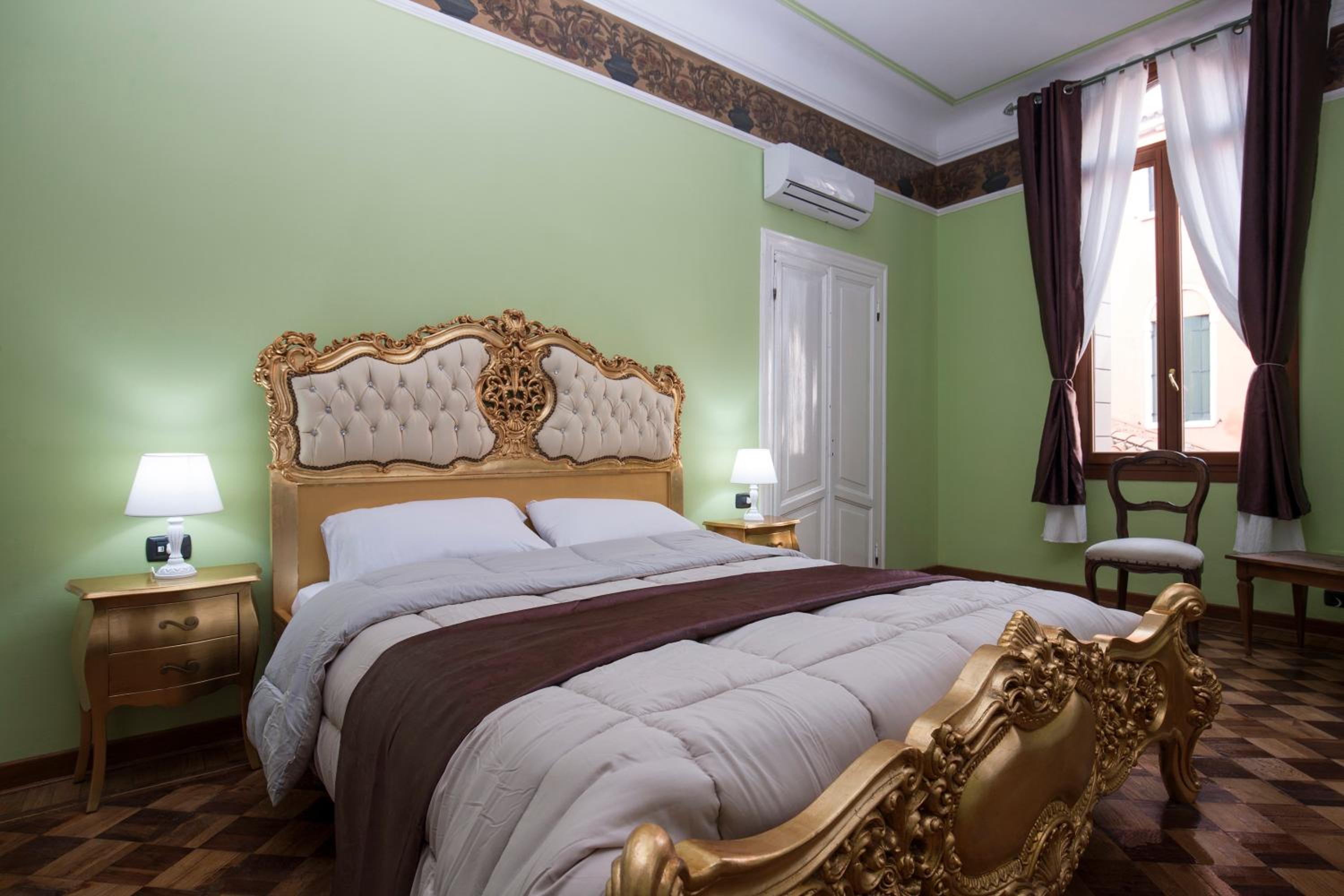 King Room with Sea View photo 2