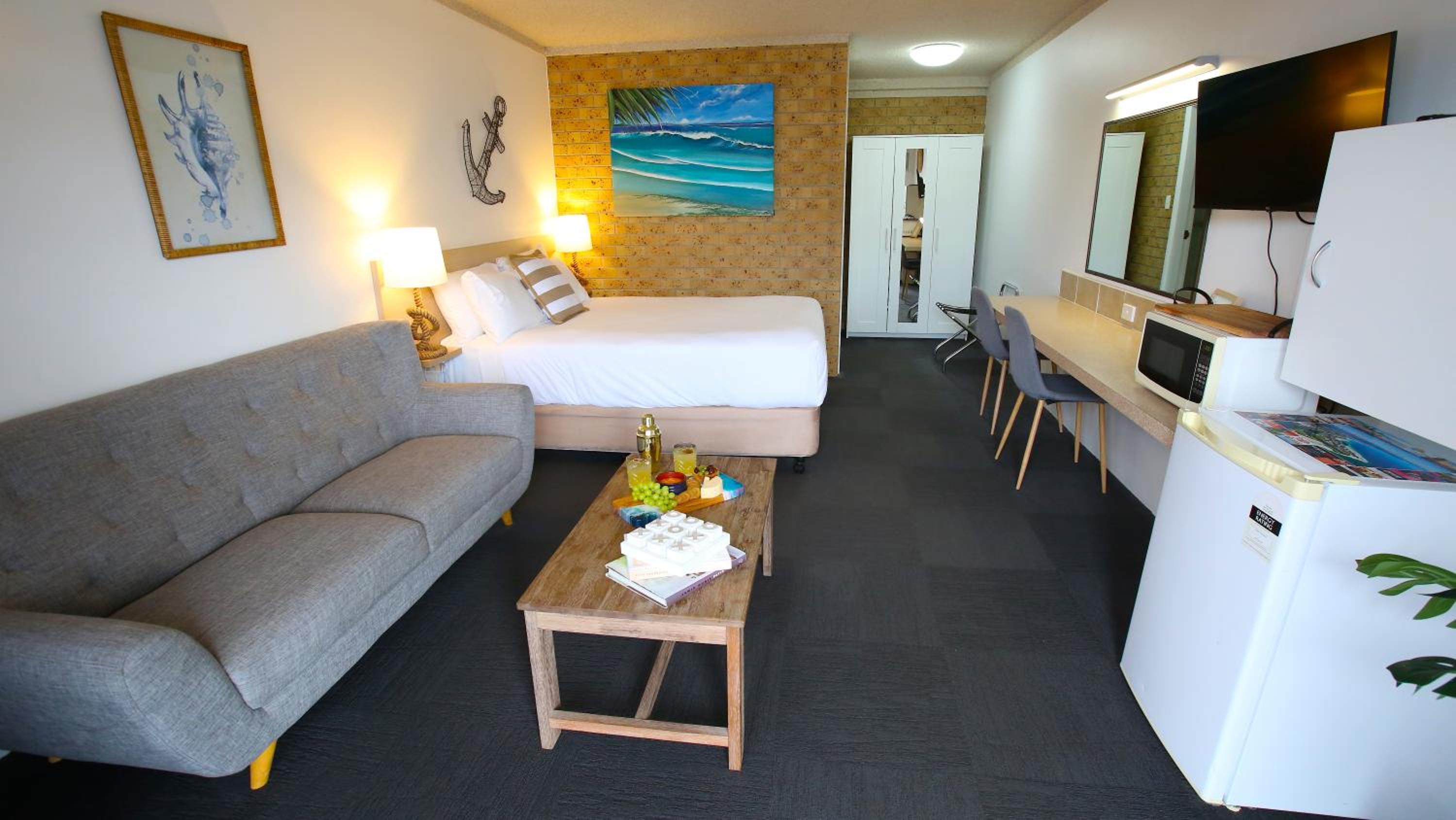 Deluxe Queen Room photo 1