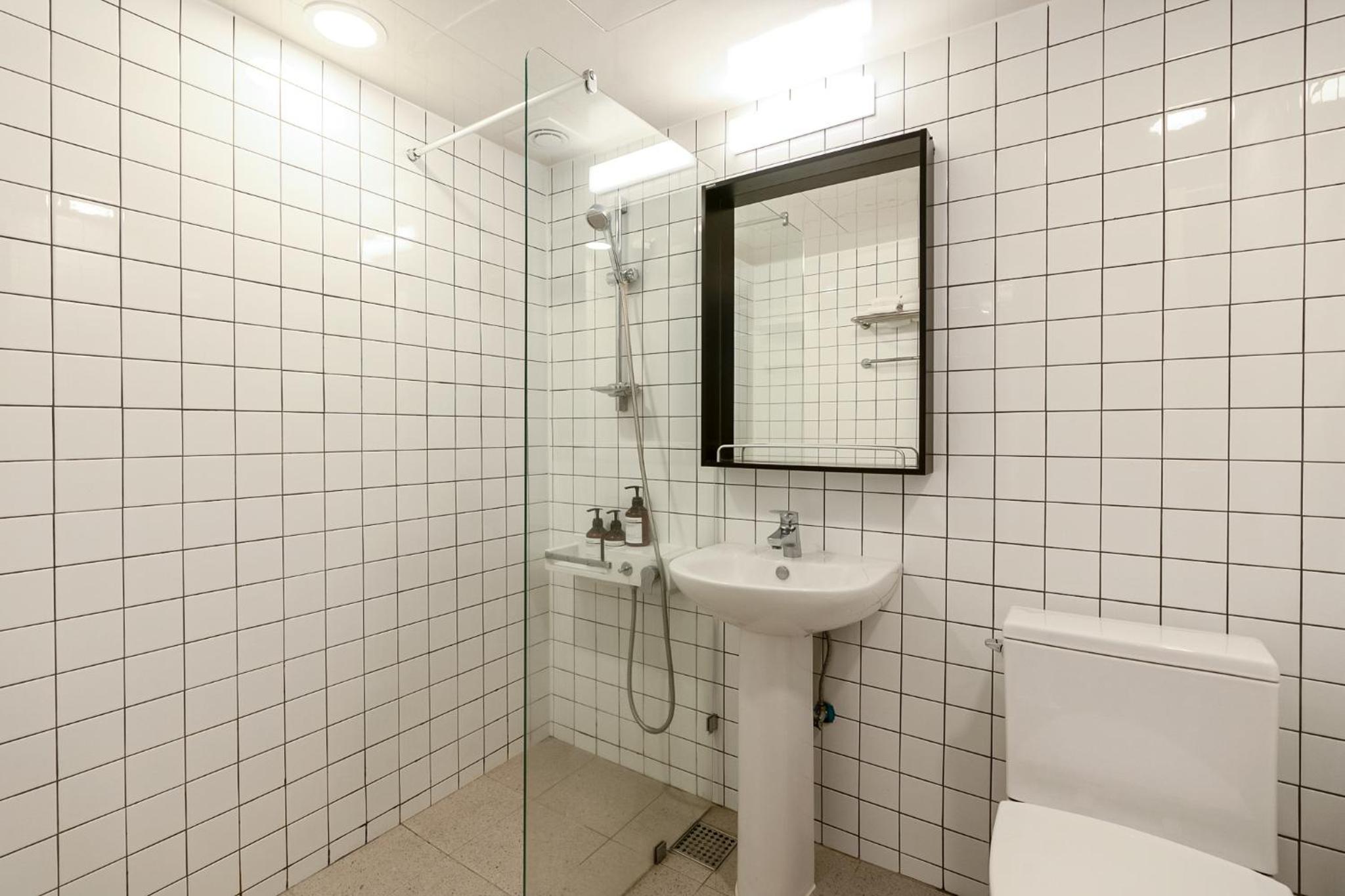 Economy Double Room - Photo 2