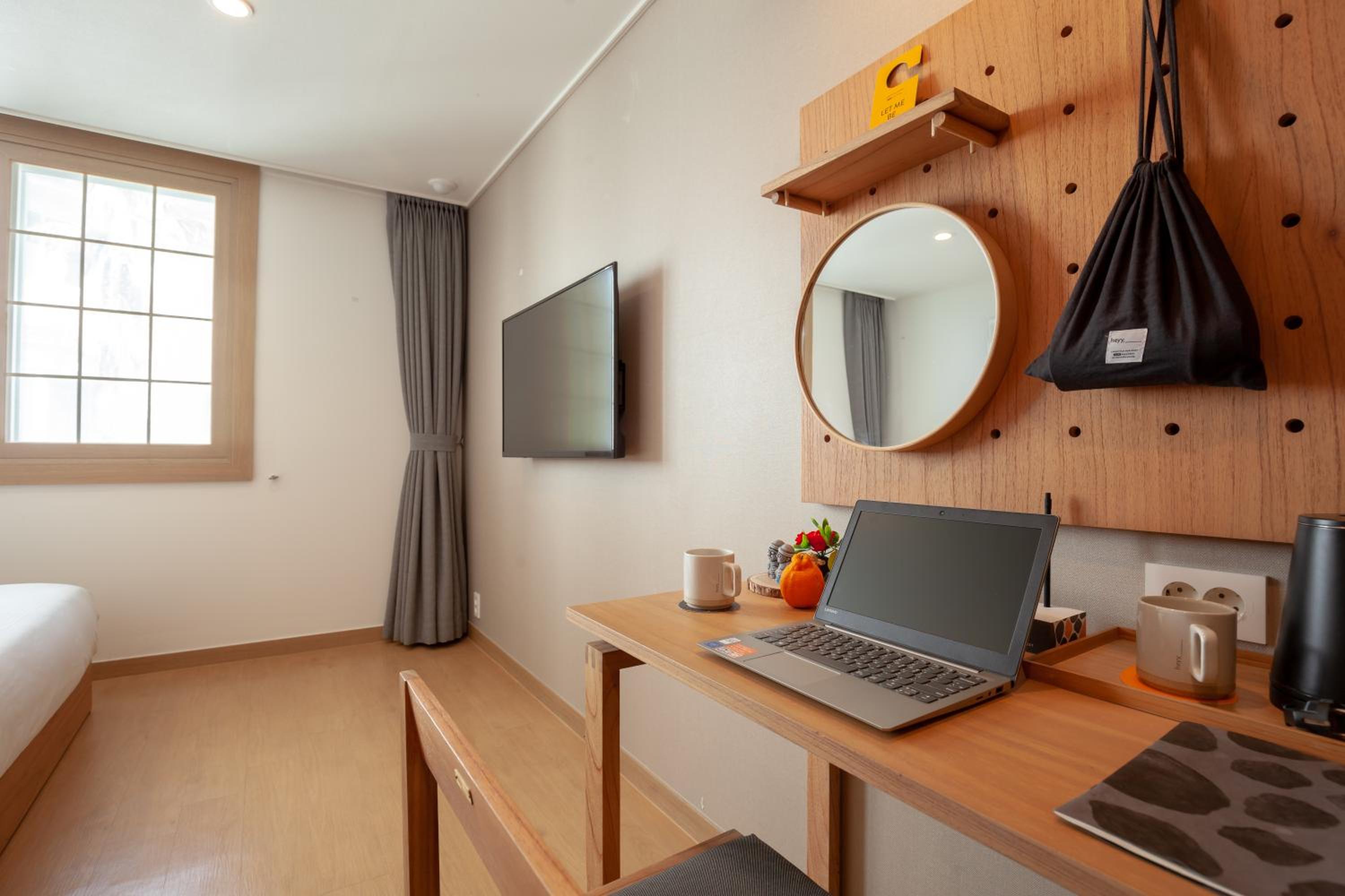 Economy Double Room - Photo 4