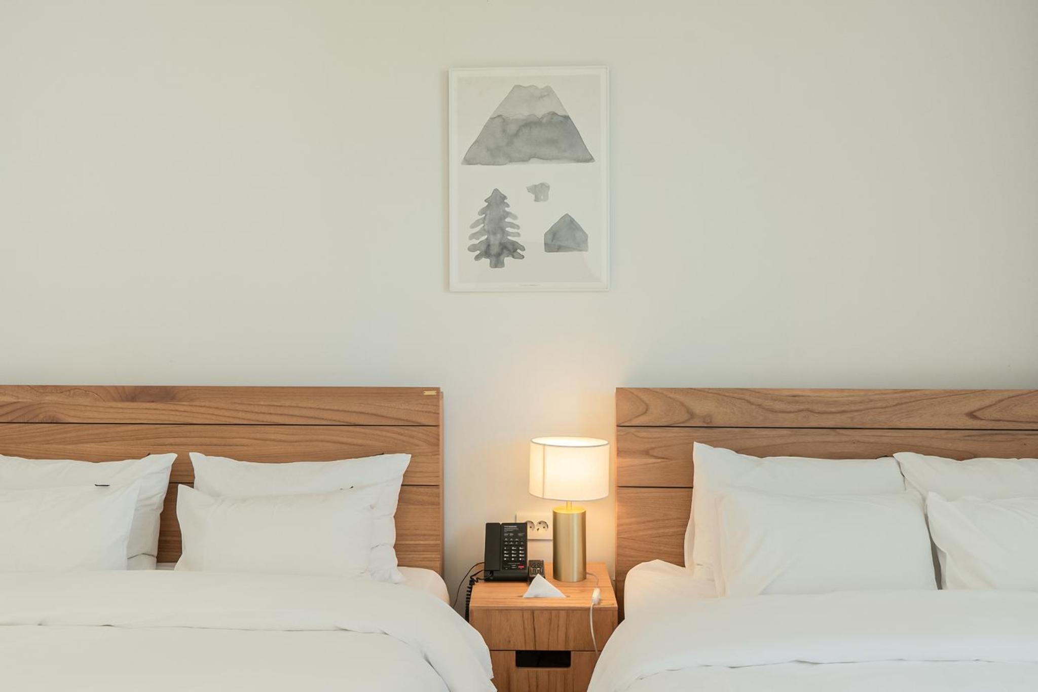 Suite with Sea View - Photo 9