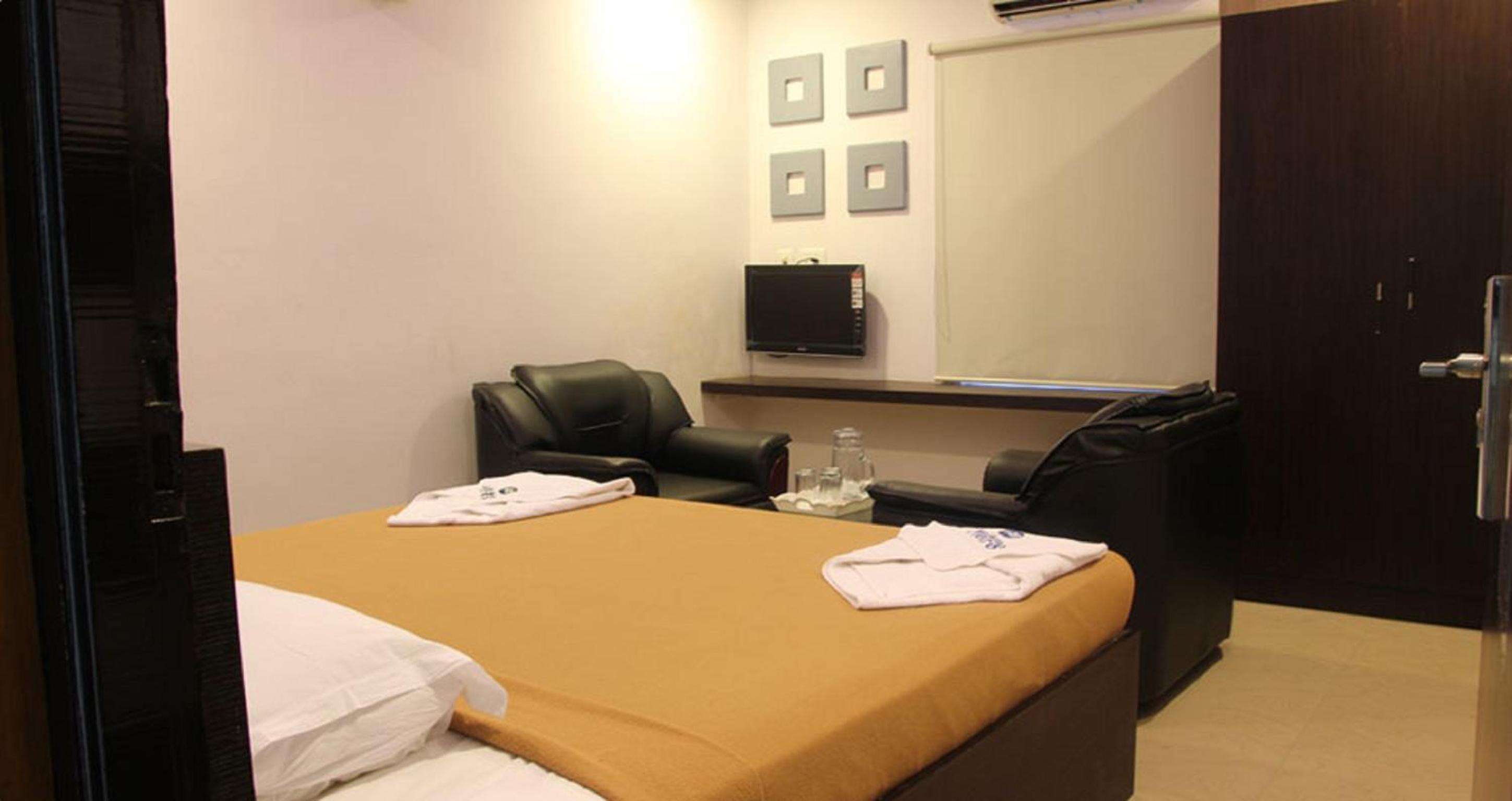 Standard Double Room photo 3