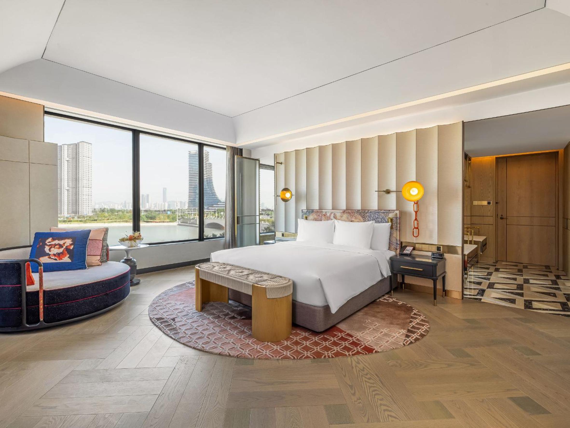 Premium King Room with Lake View - Photo 1