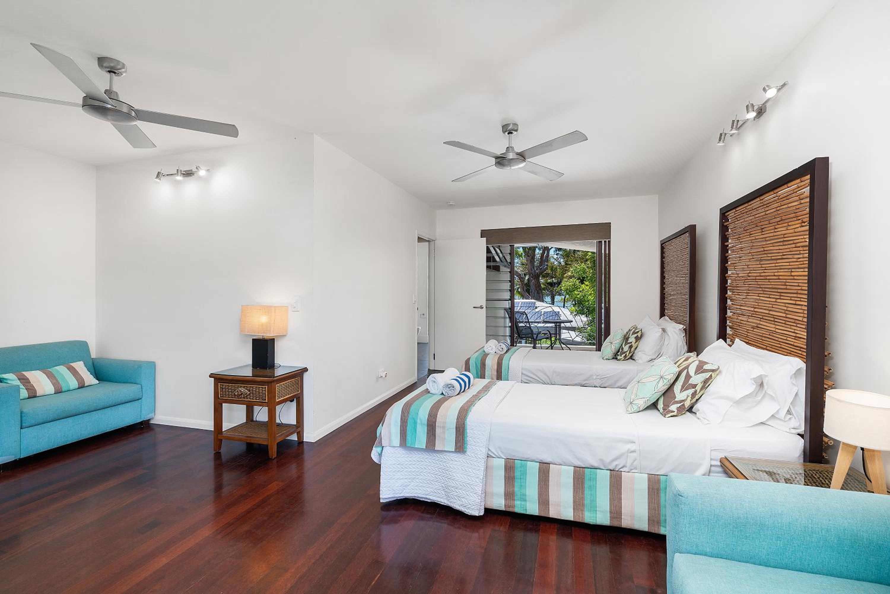Four-Bedroom Vacation Home photo 1
