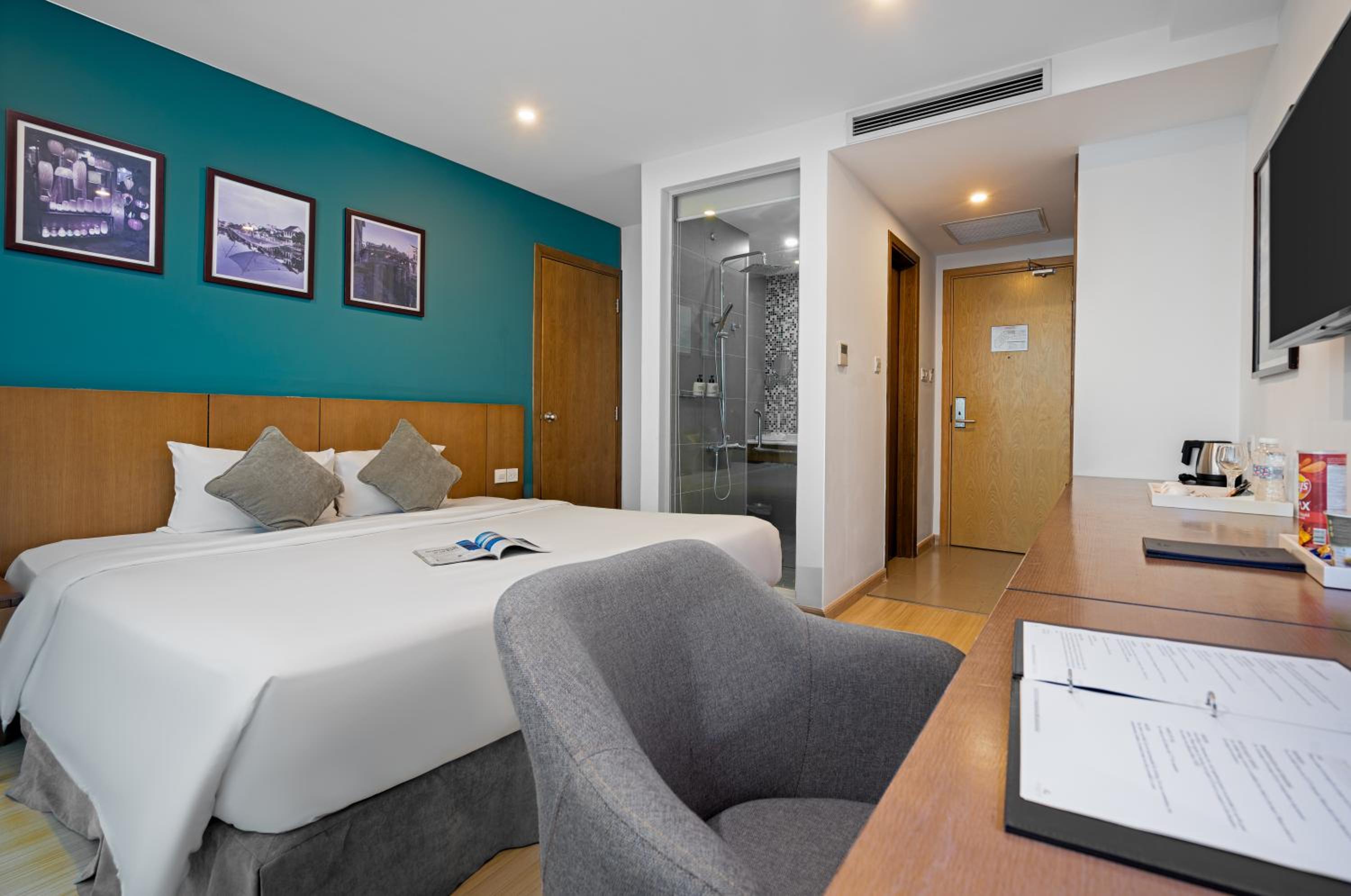 Double Room with Balcony photo 3
