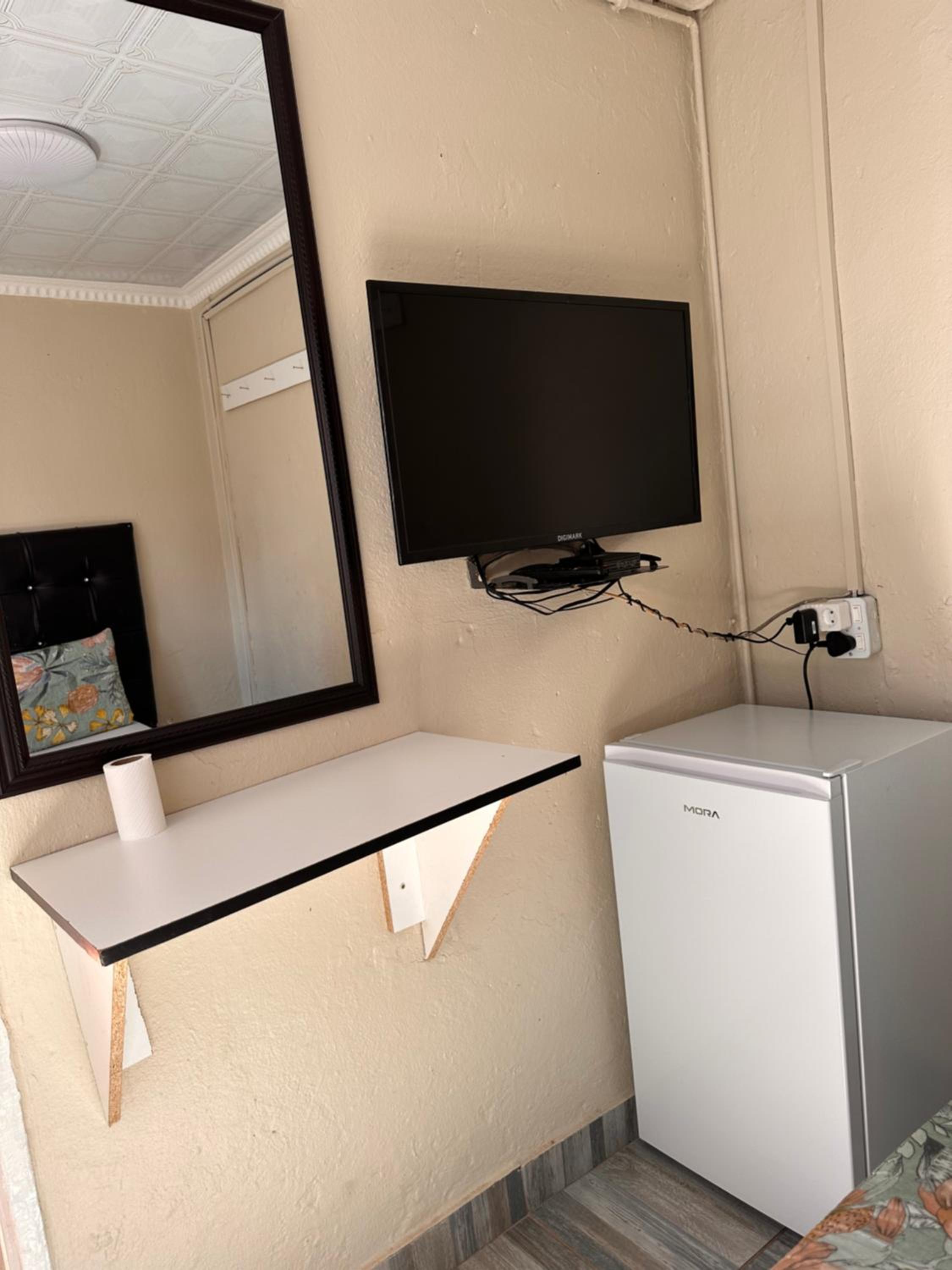 Deluxe Family Room - Photo 4