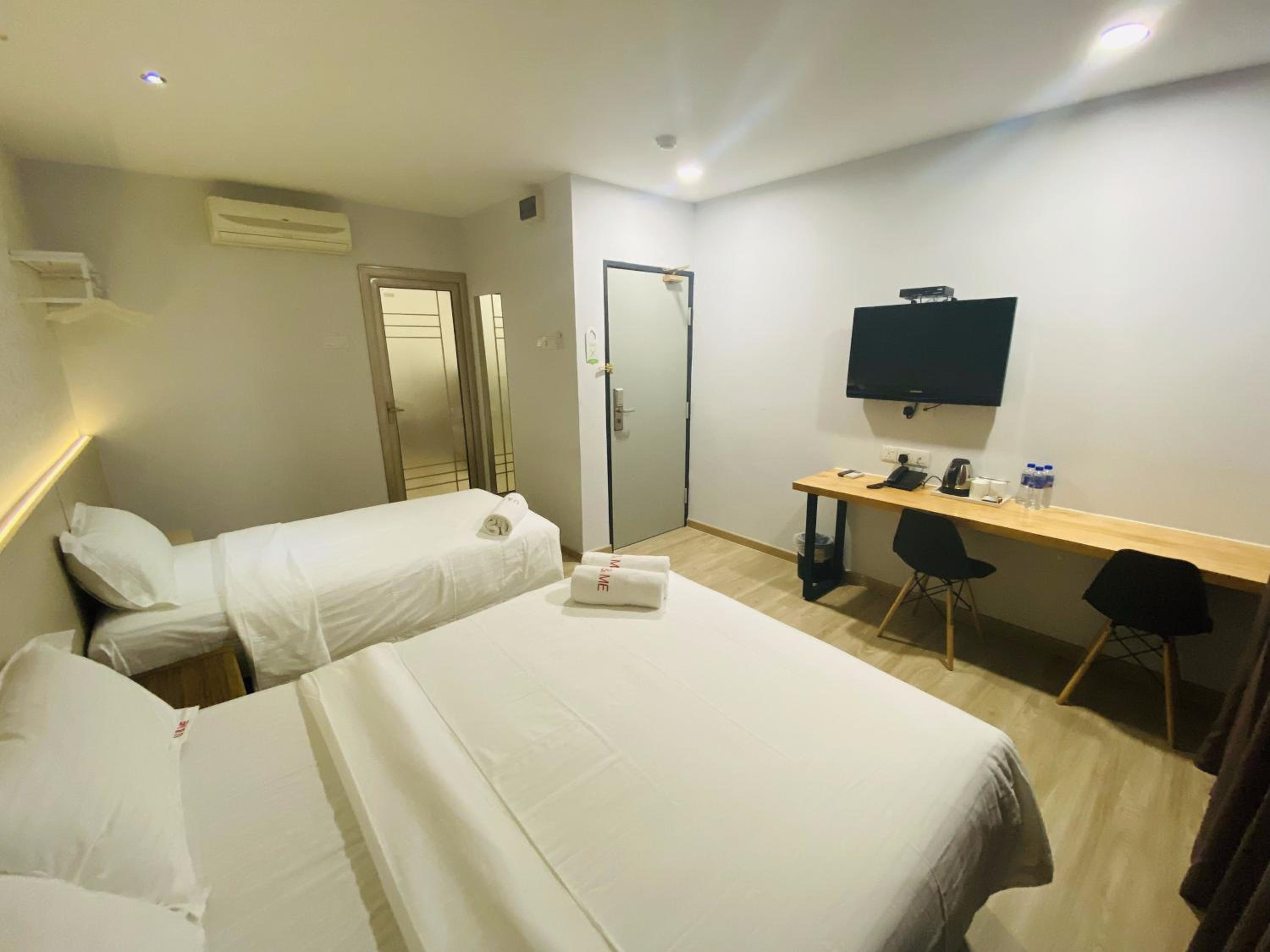 Suite - Photo 6