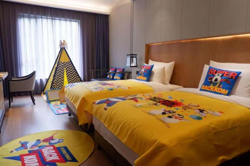 Twin Room With Bath photo 3