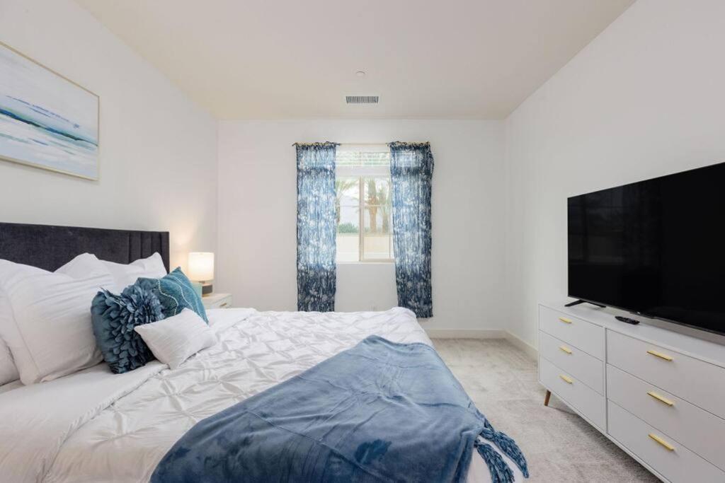 Three-Bedroom Villa photo 2