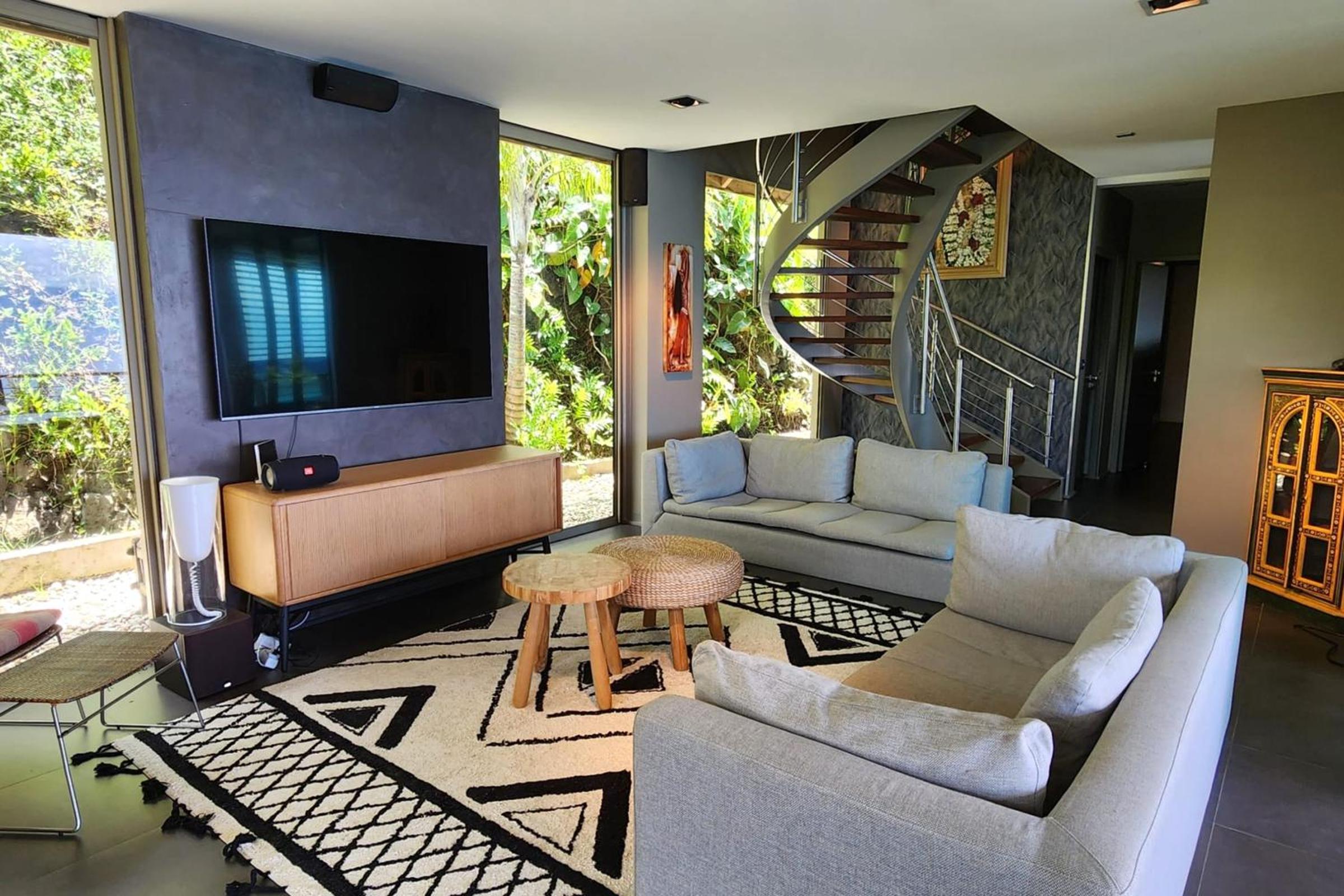 Villa photo 3
