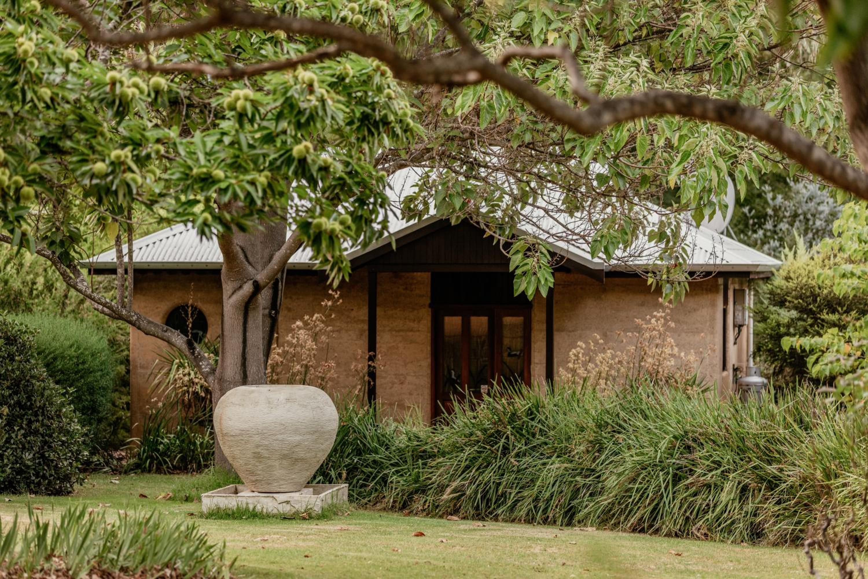Teal Deluxe Cottage photo 3