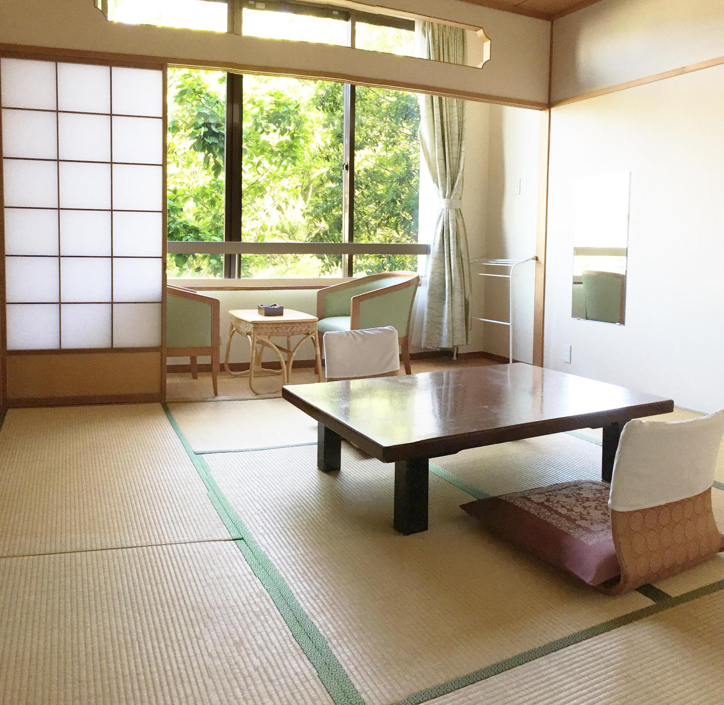 Japanese-Style Room Selected at Check-In - Non-Smoking photo 2
