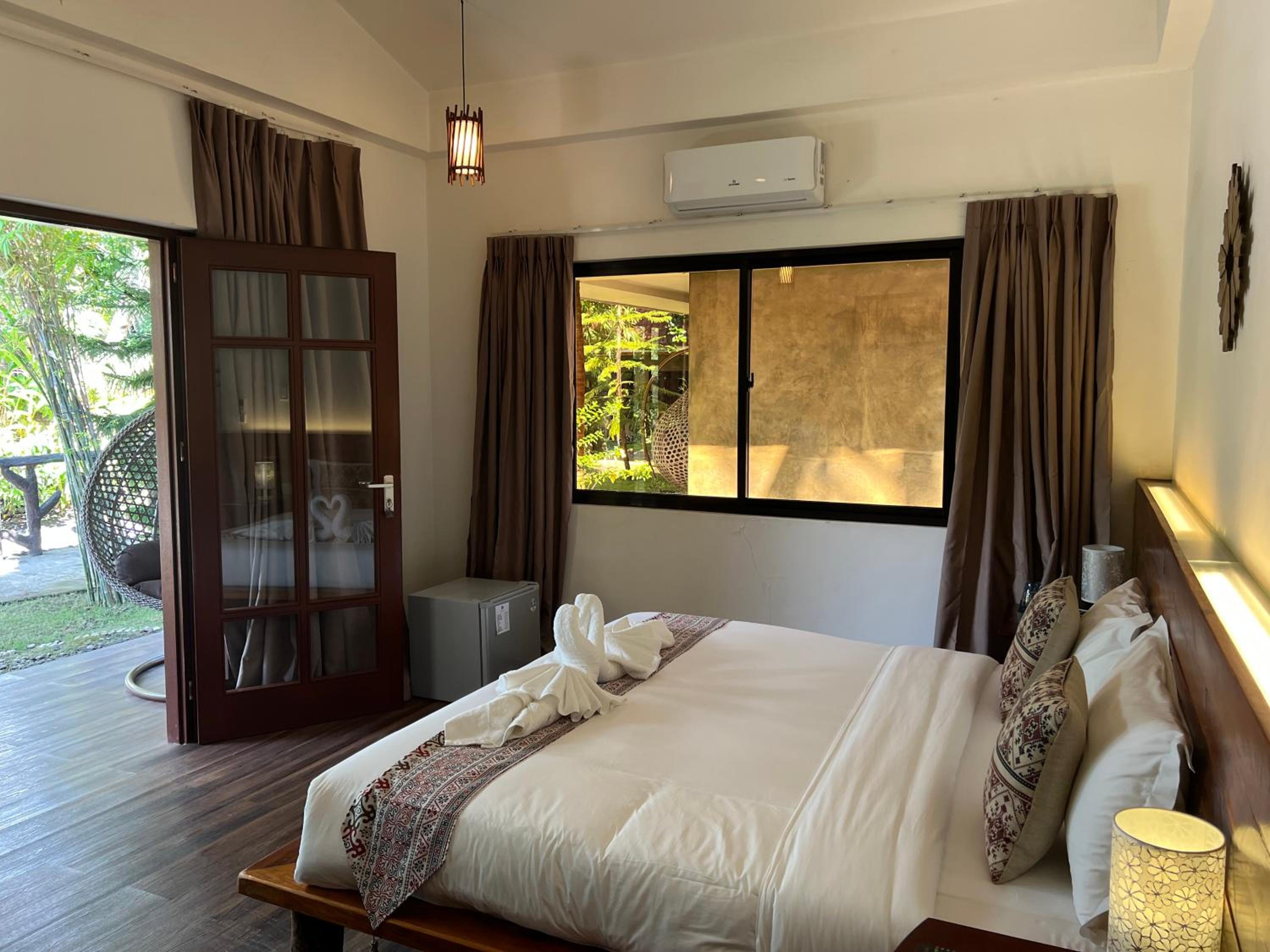 King Room with Garden View - Photo 8