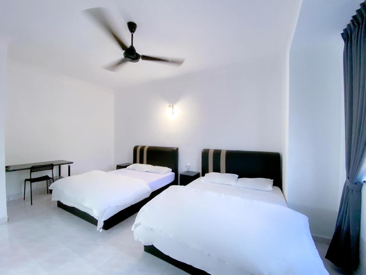 Double Room with Balcony photo 2