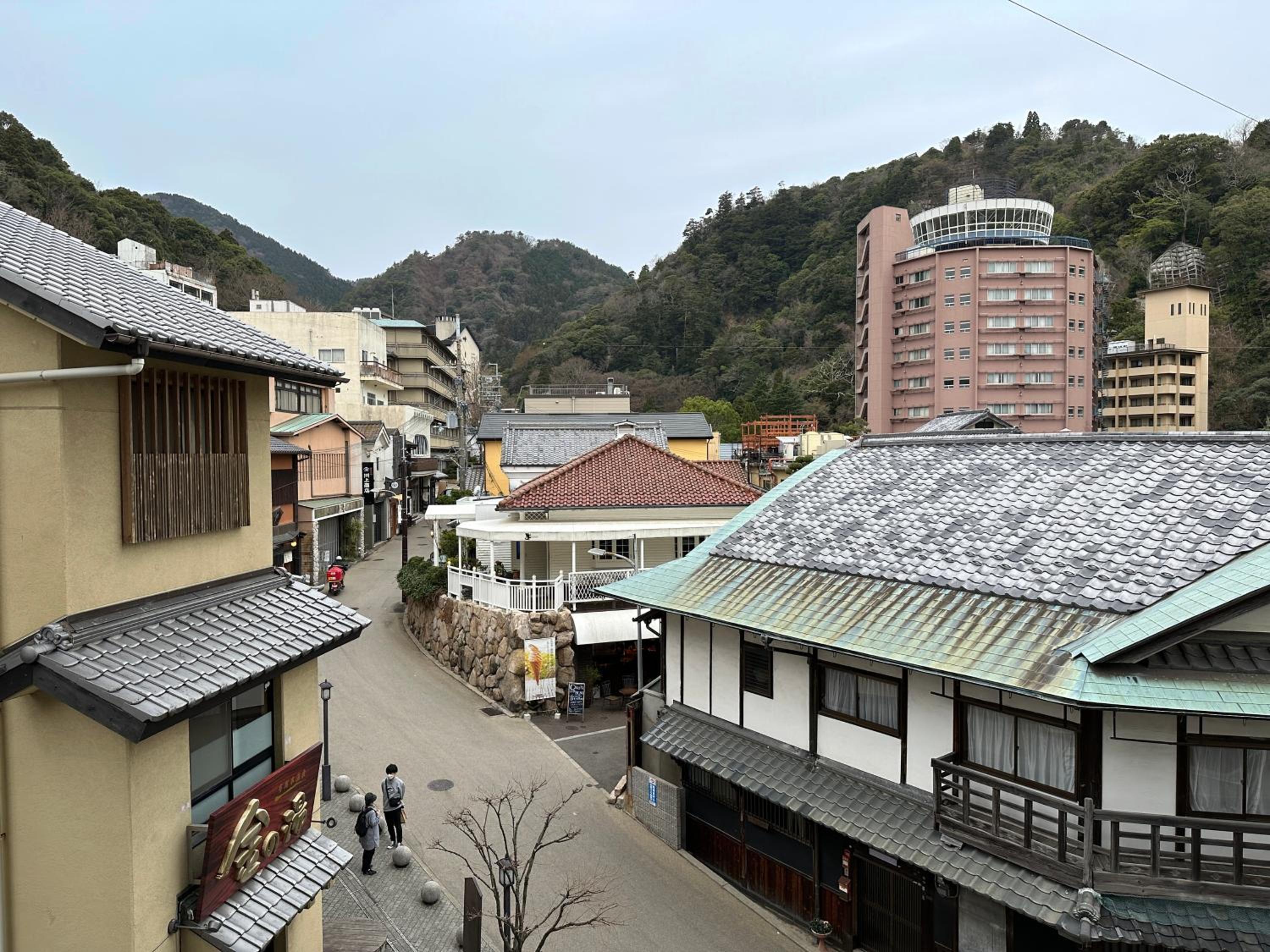 Superior Twin Room with City View photo 2