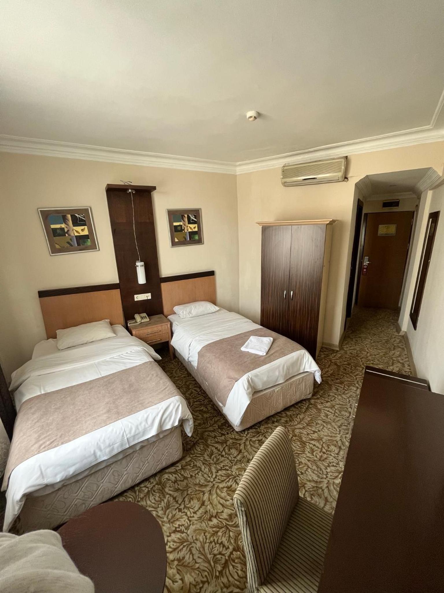 Standard Single Room photo 3