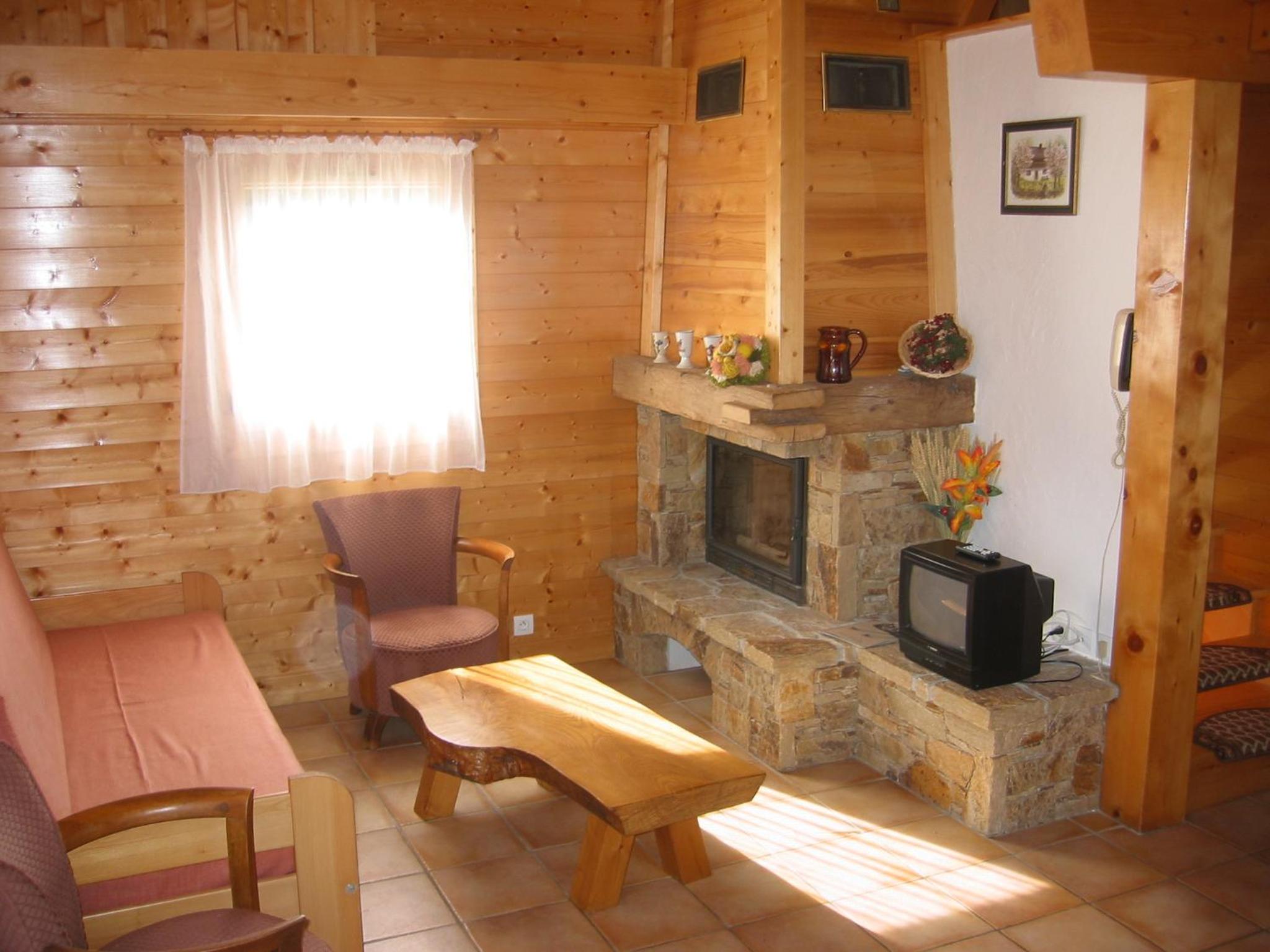 Three-Bedroom Chalet photo 1