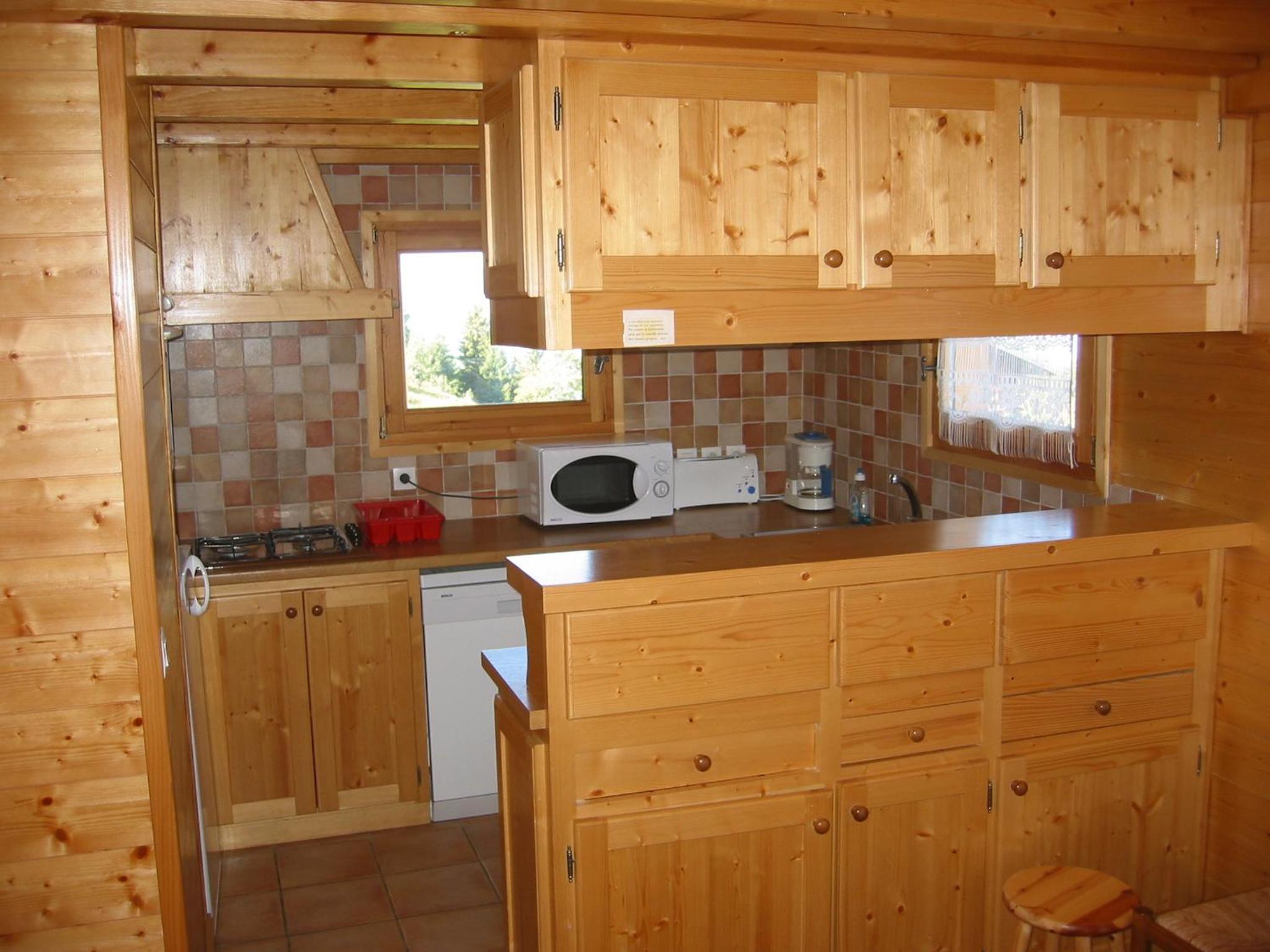 Three-Bedroom Chalet photo 2