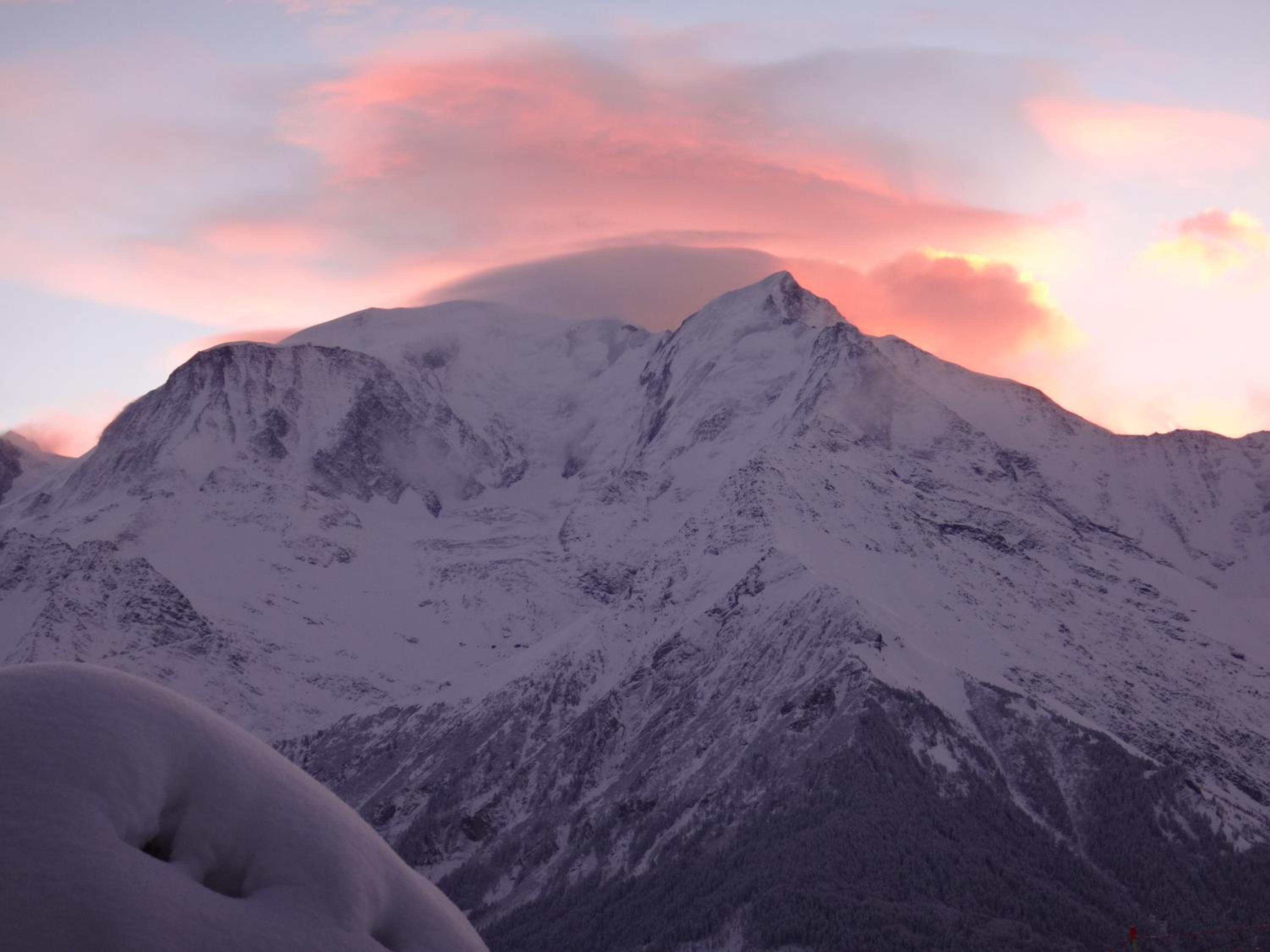 Studio with Mont Blanc View 4 People  photo 2