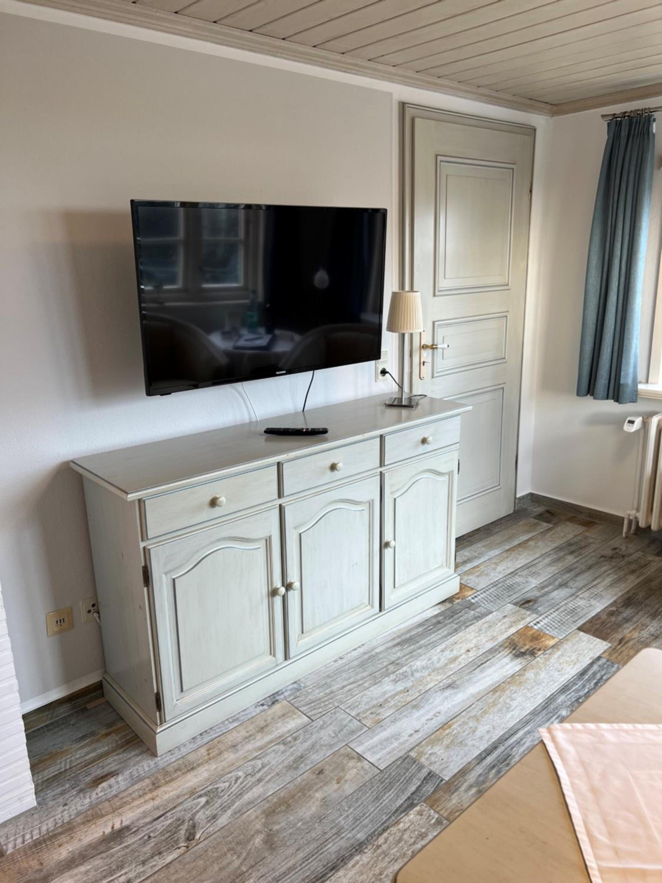 Apartment 4 with Sea View