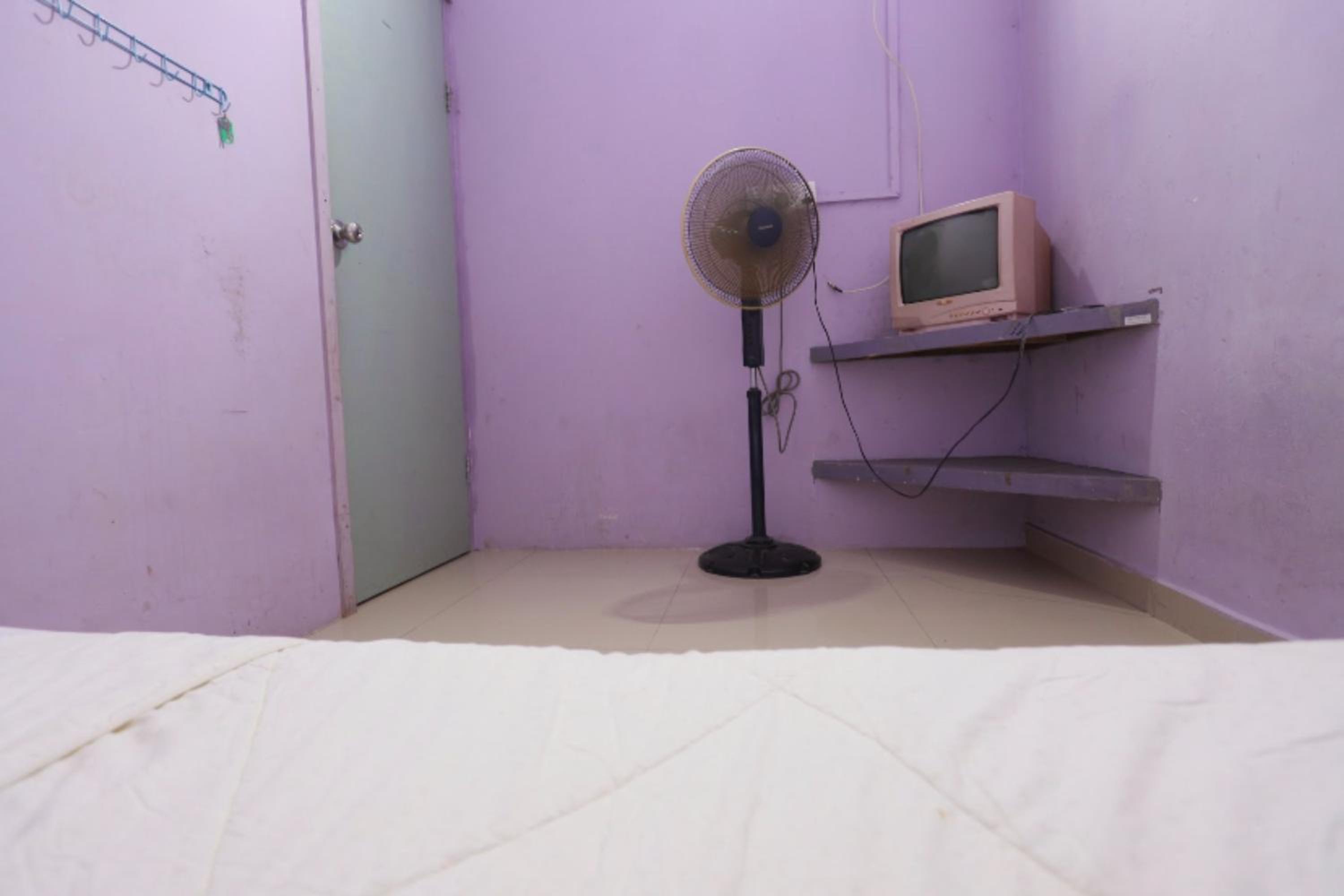 Budget Double Room - Photo 1