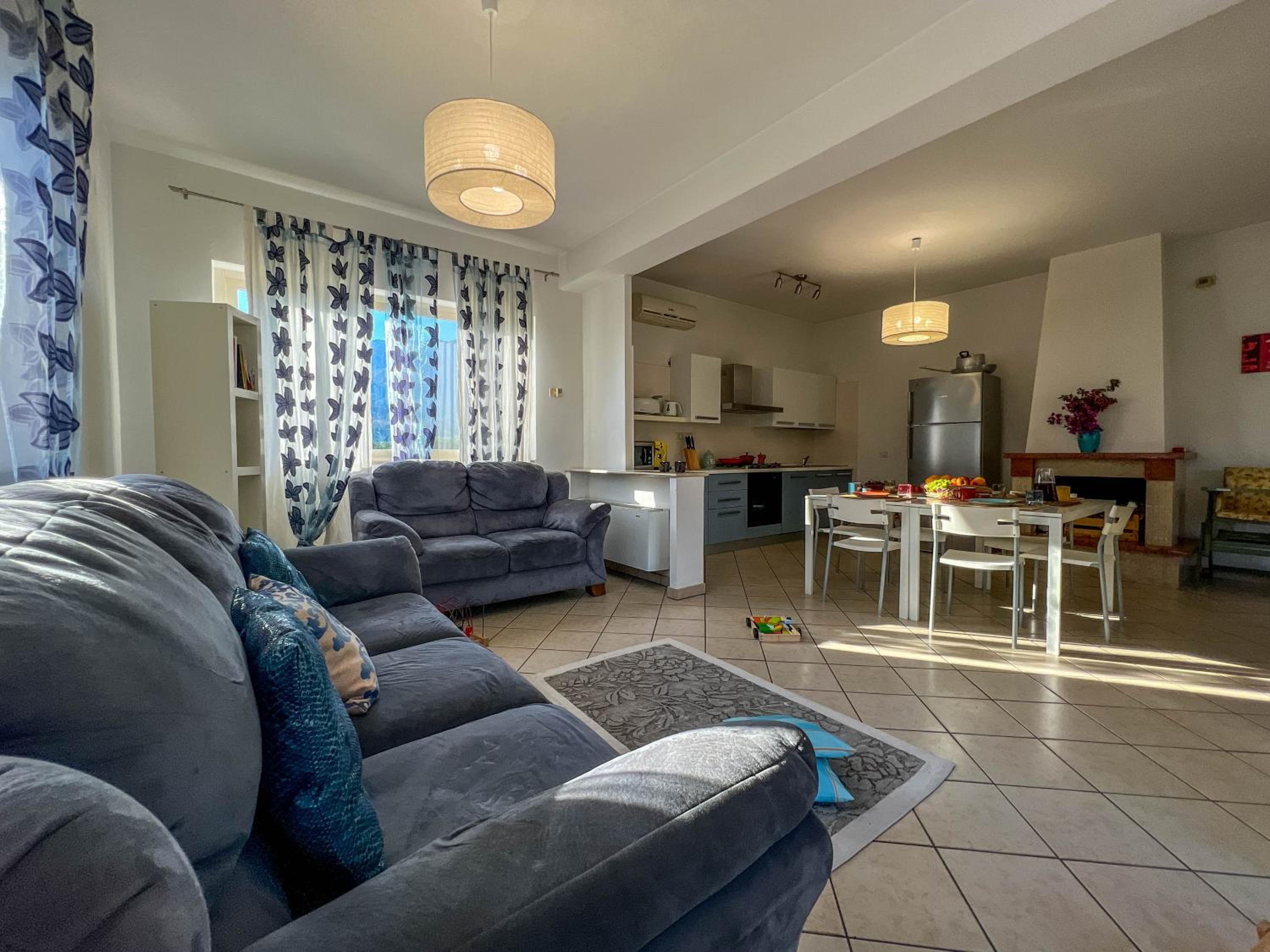 Four-Bedroom House photo 1