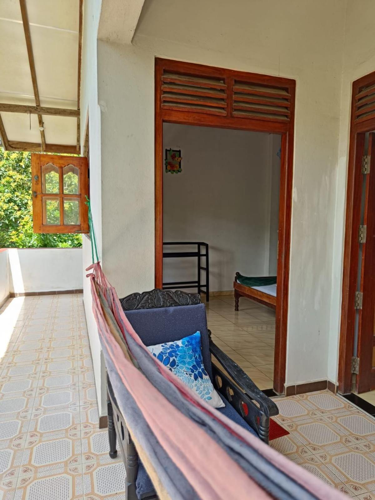 Deluxe Double Room with Balcony photo 2