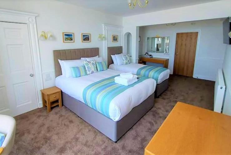 Twin Room