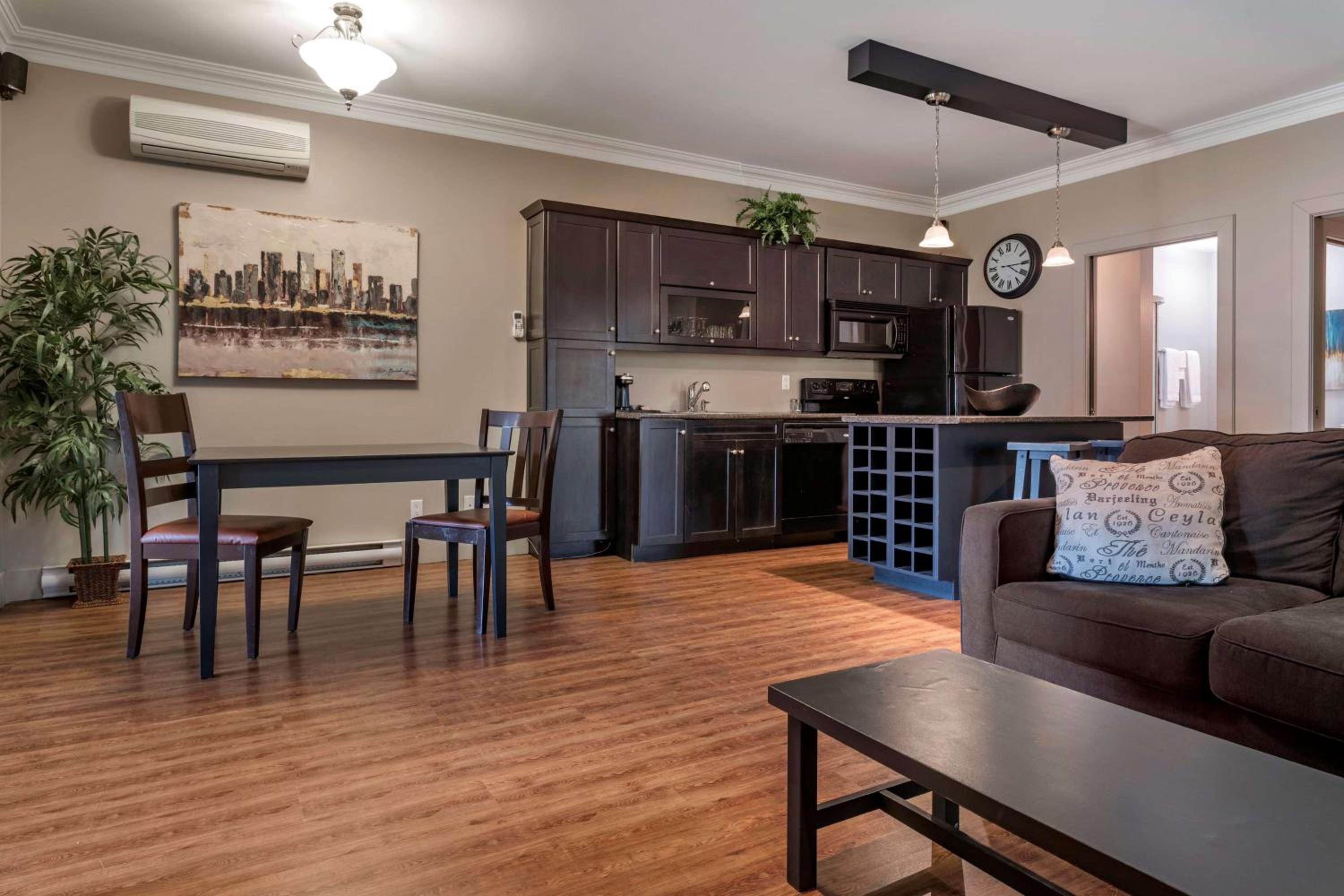 King Suite with Sofa Bed