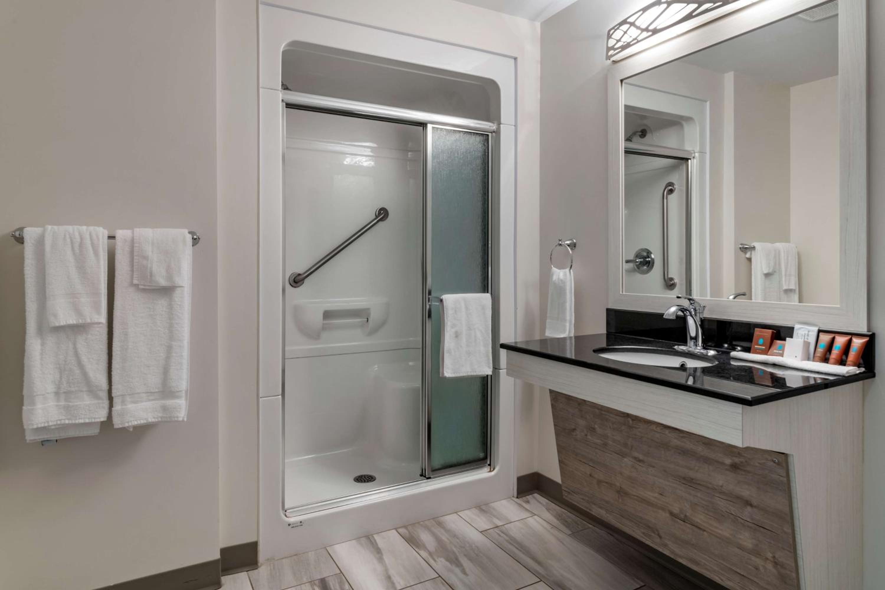Dannys Suites, SureStay Collection by Best Western, Foto 2