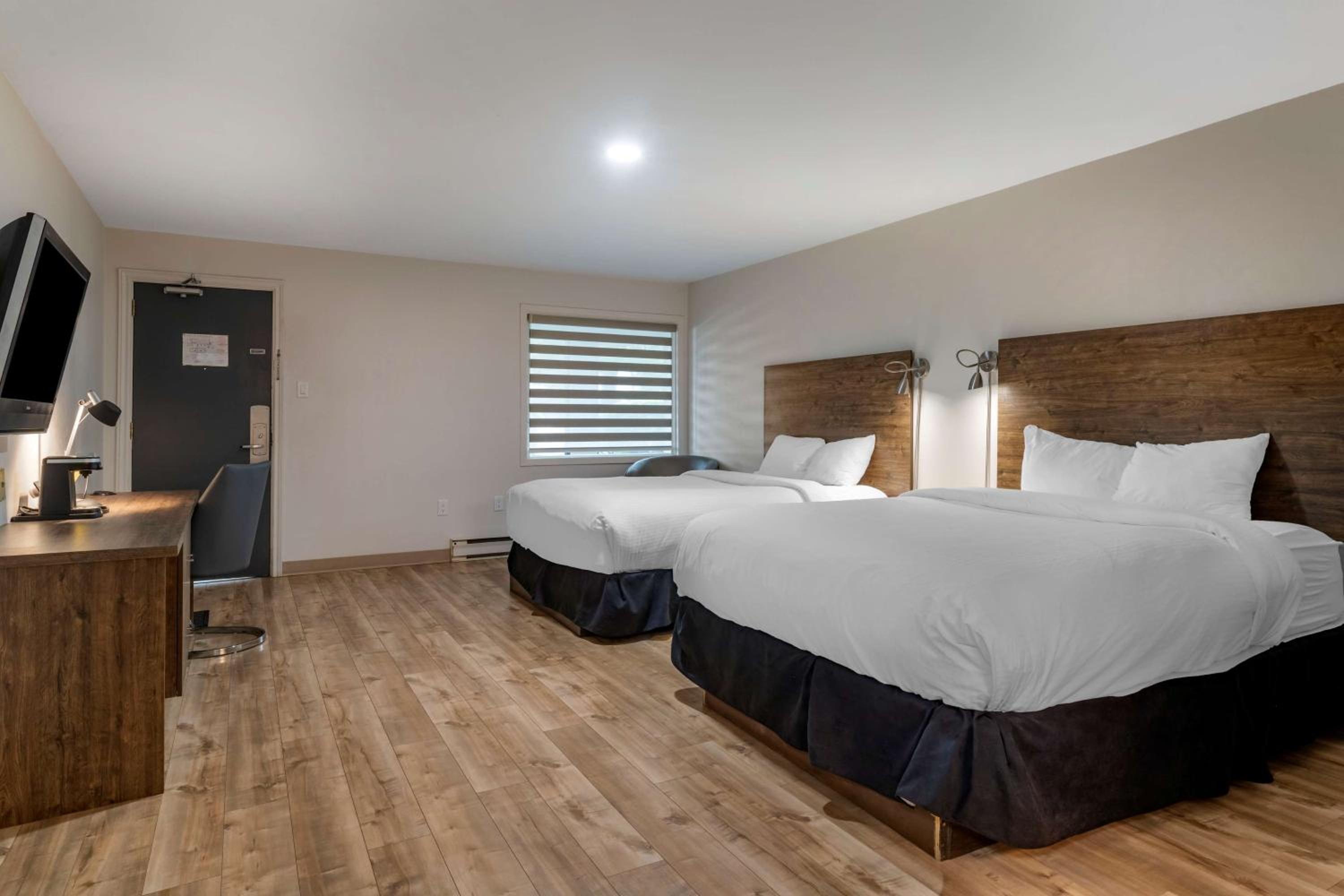 Double Room with Two Double Beds