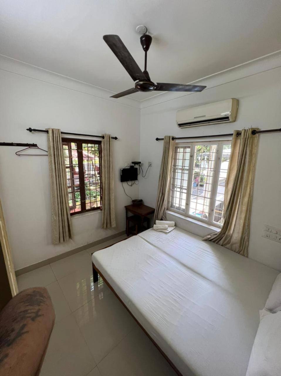 Standard Double Room With Fan