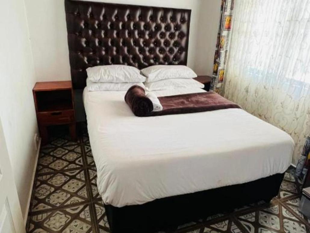 Two-Bedroom Apartment - Photo 1