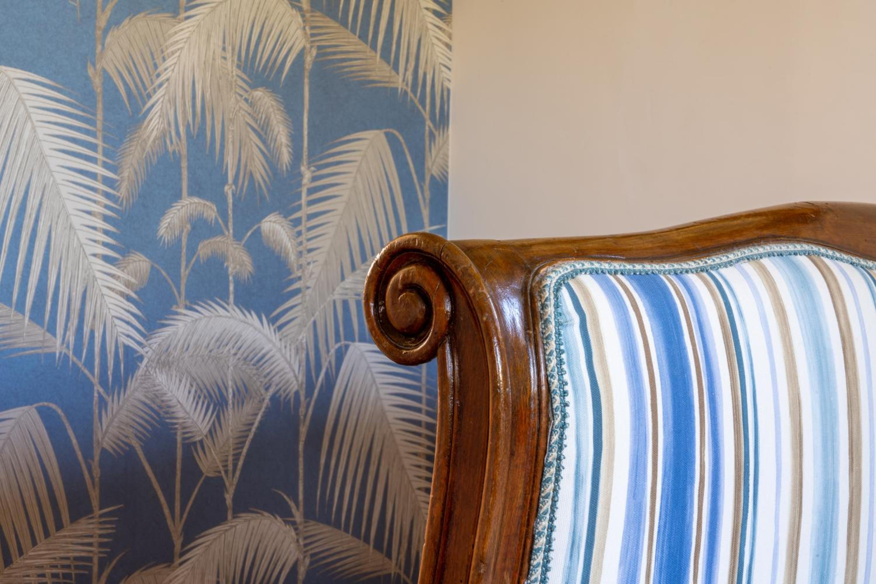 Premium Quadruple Room - Photo 24