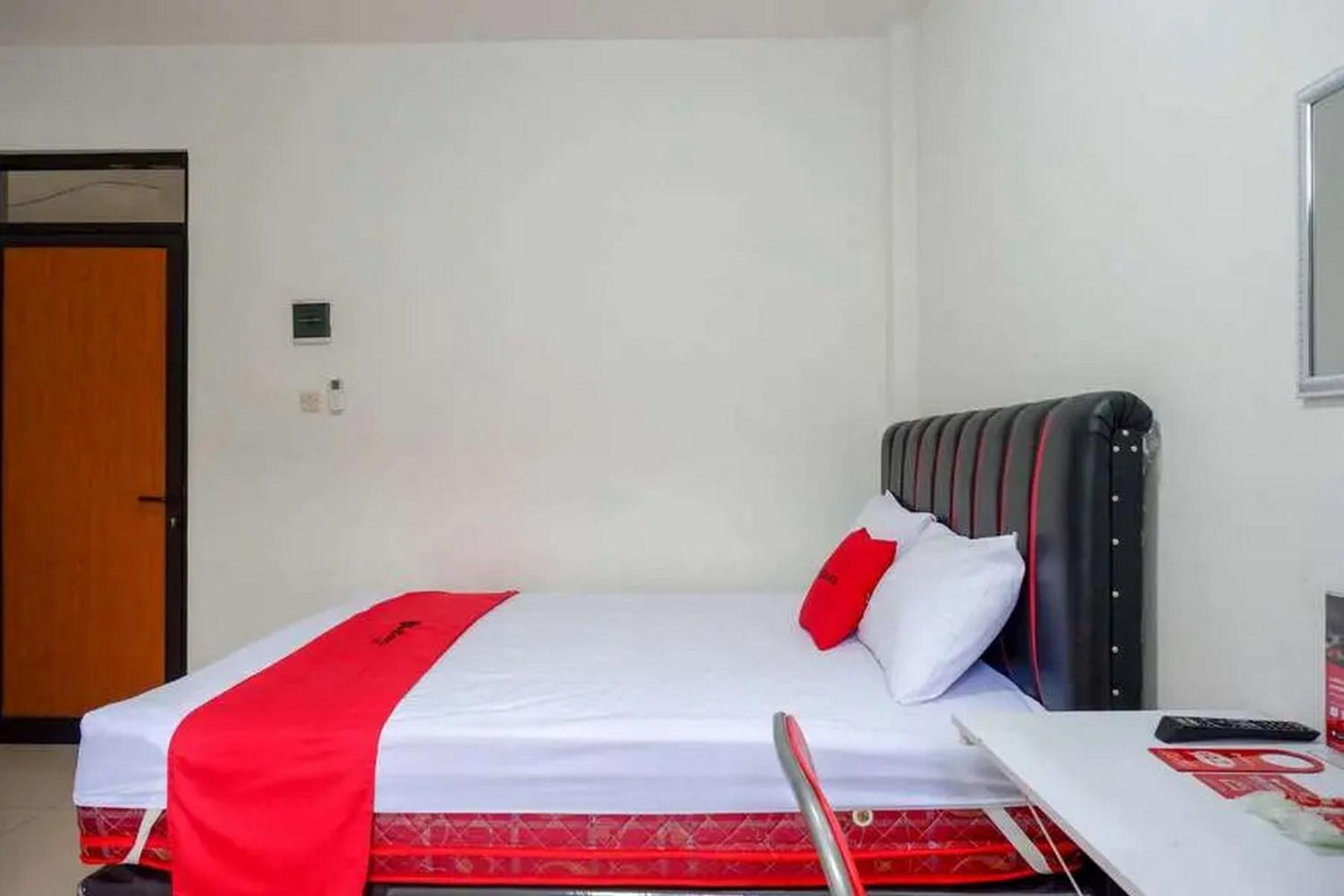 Double Room - Photo 3