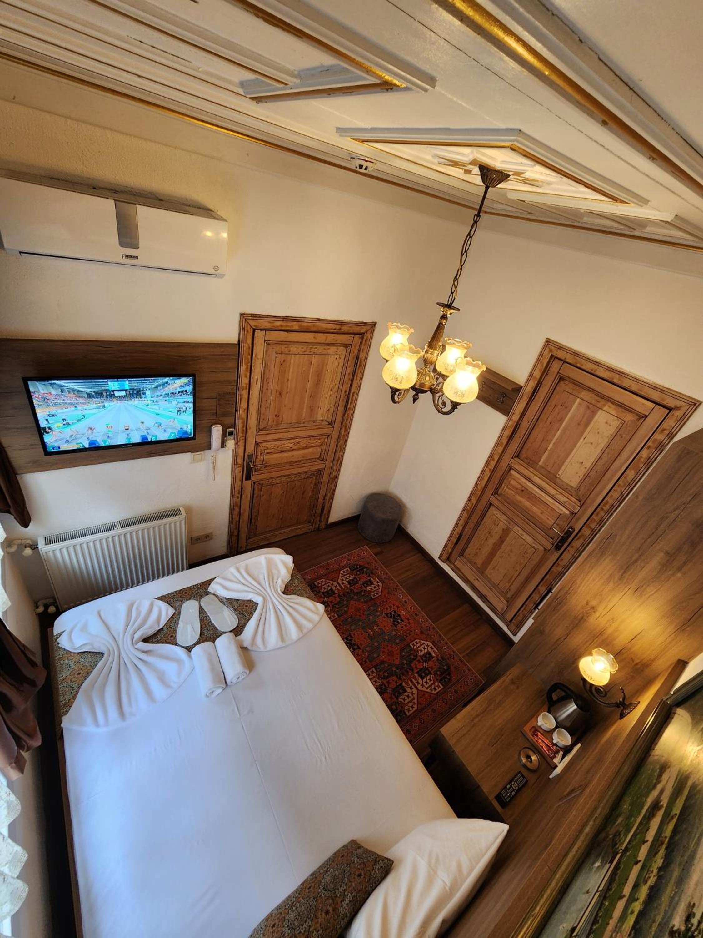 Standard Double Room photo 3