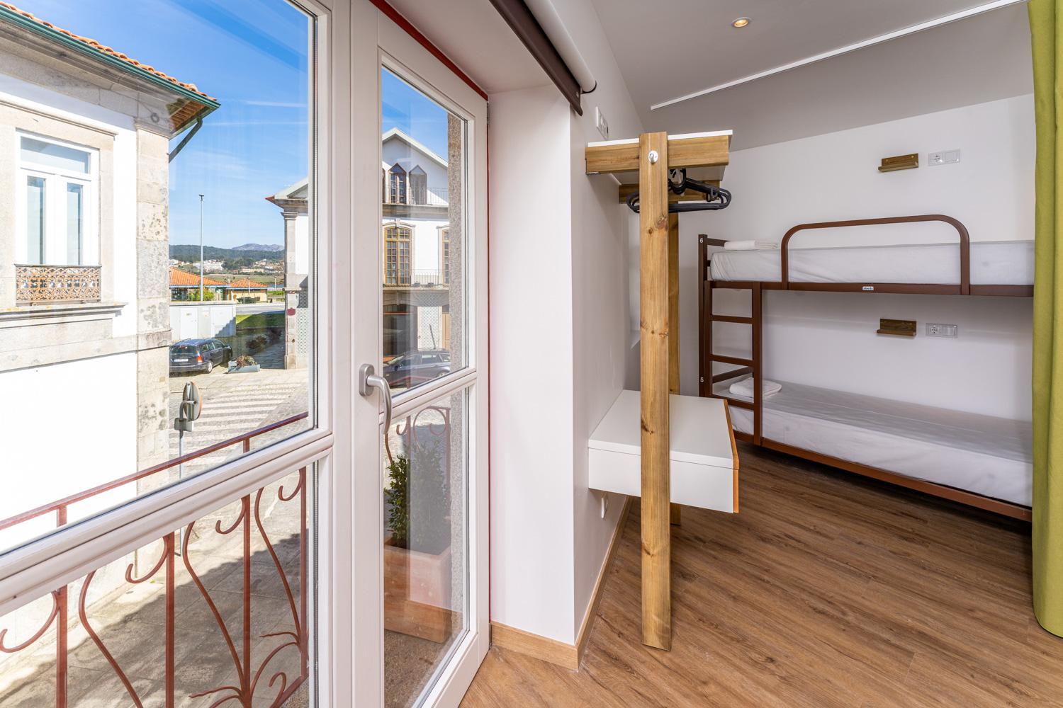 Bed In 6-Bed Mixed Dormitory Room photo 1