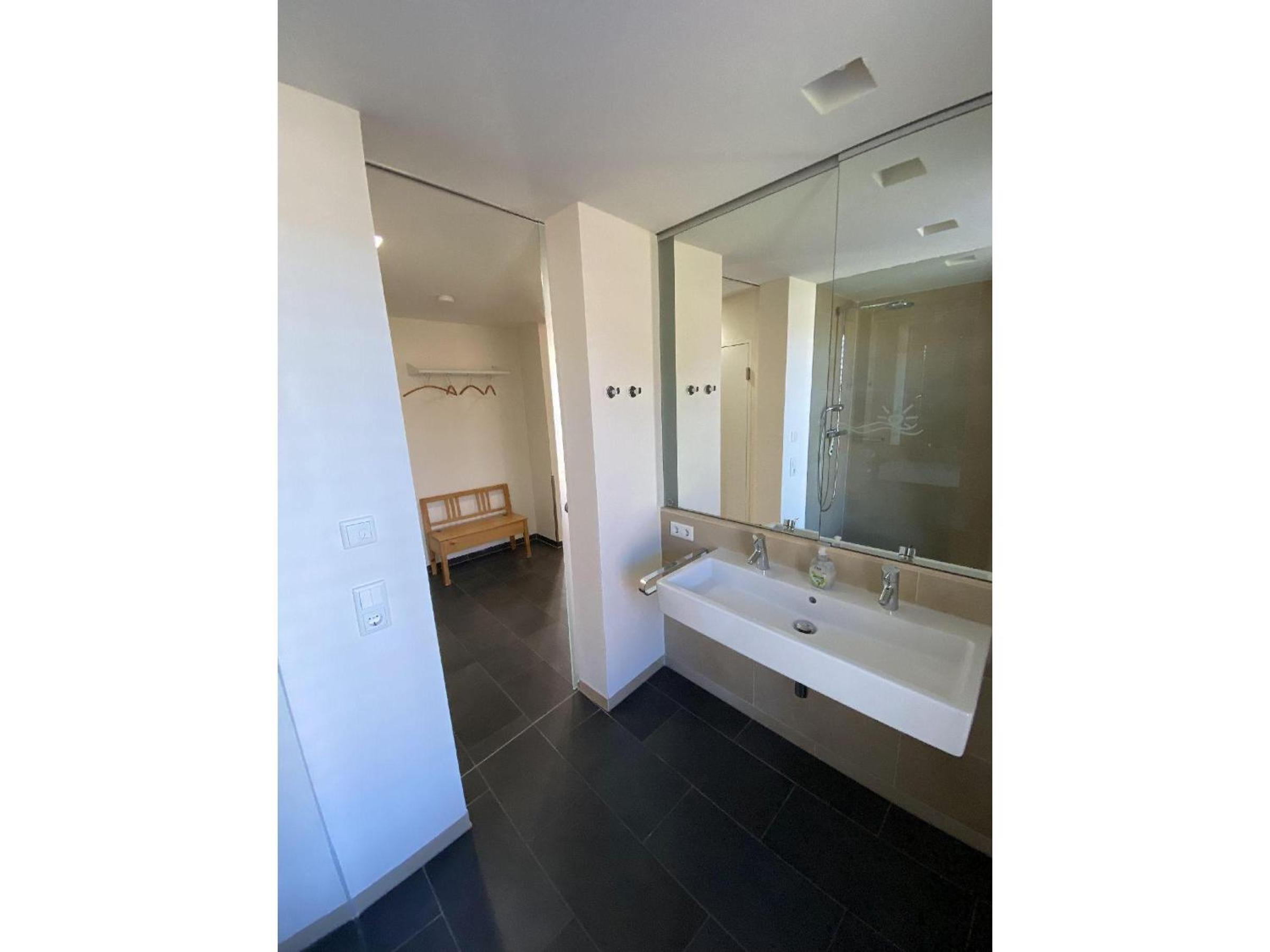 One-Bedroom House photo 3