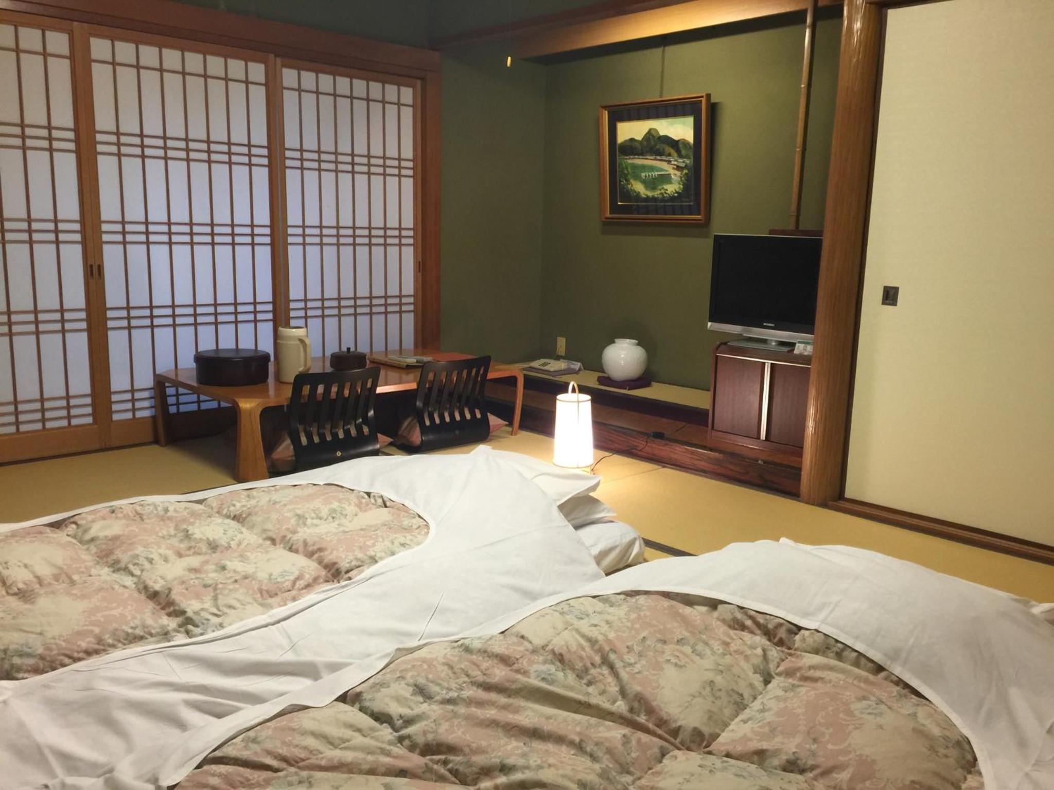 Japanese-Style Room - Breakfast + Dinner Included photo 3