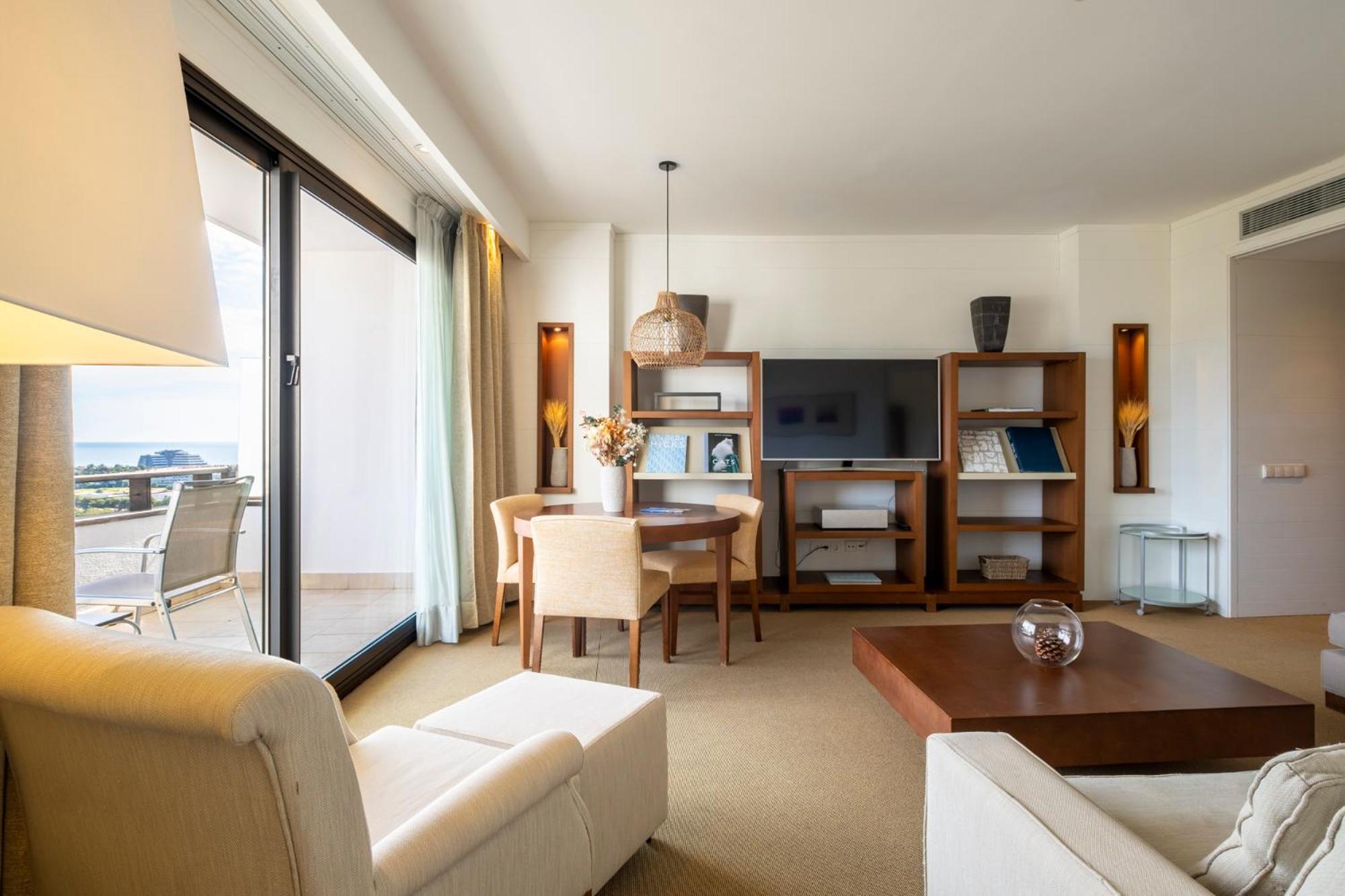 Suite with Terrace - Photo 5