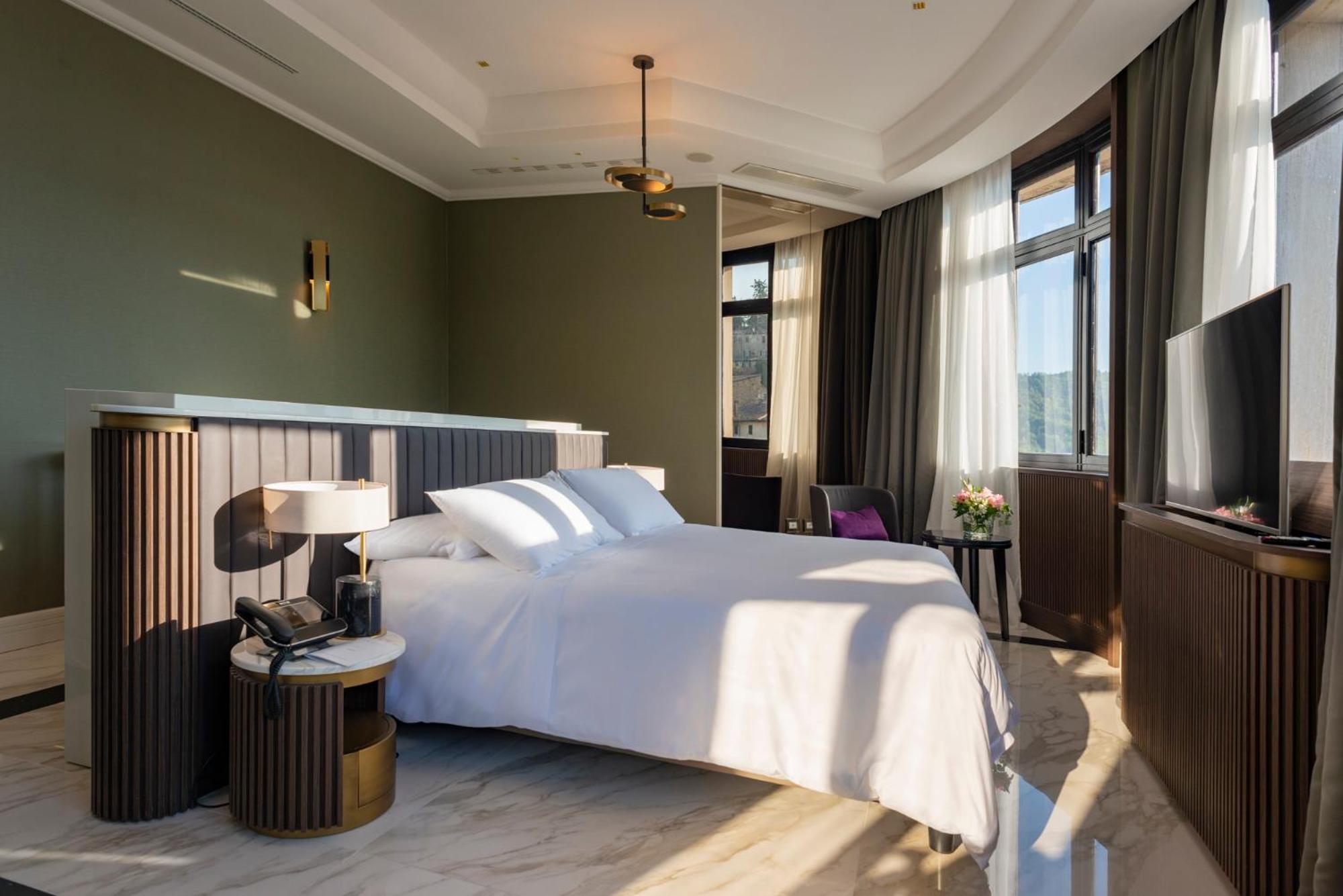Presidential Suite photo 2