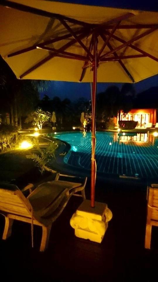 Deluxe Beach Suite - Photo 27