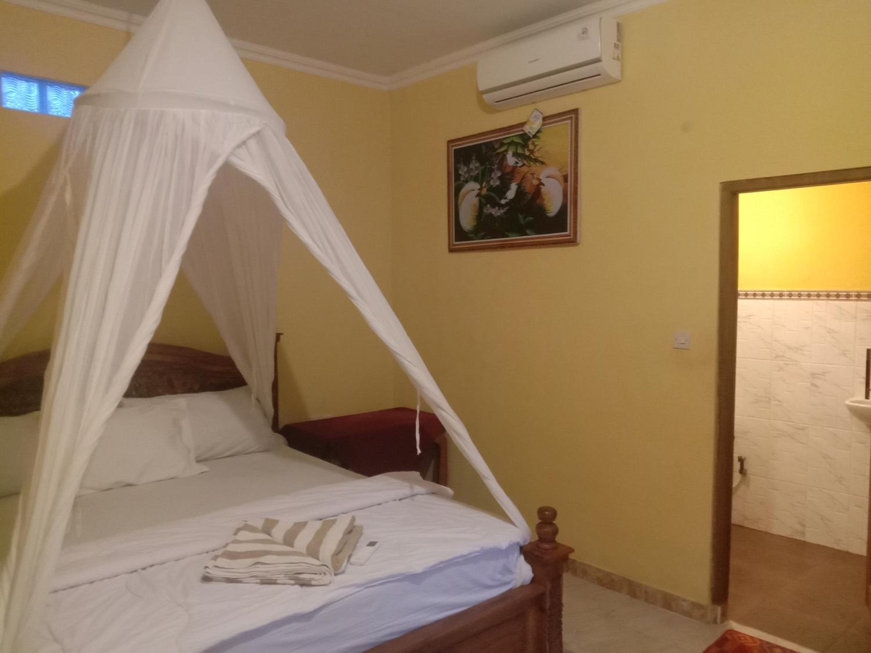 Double Room - Photo 4