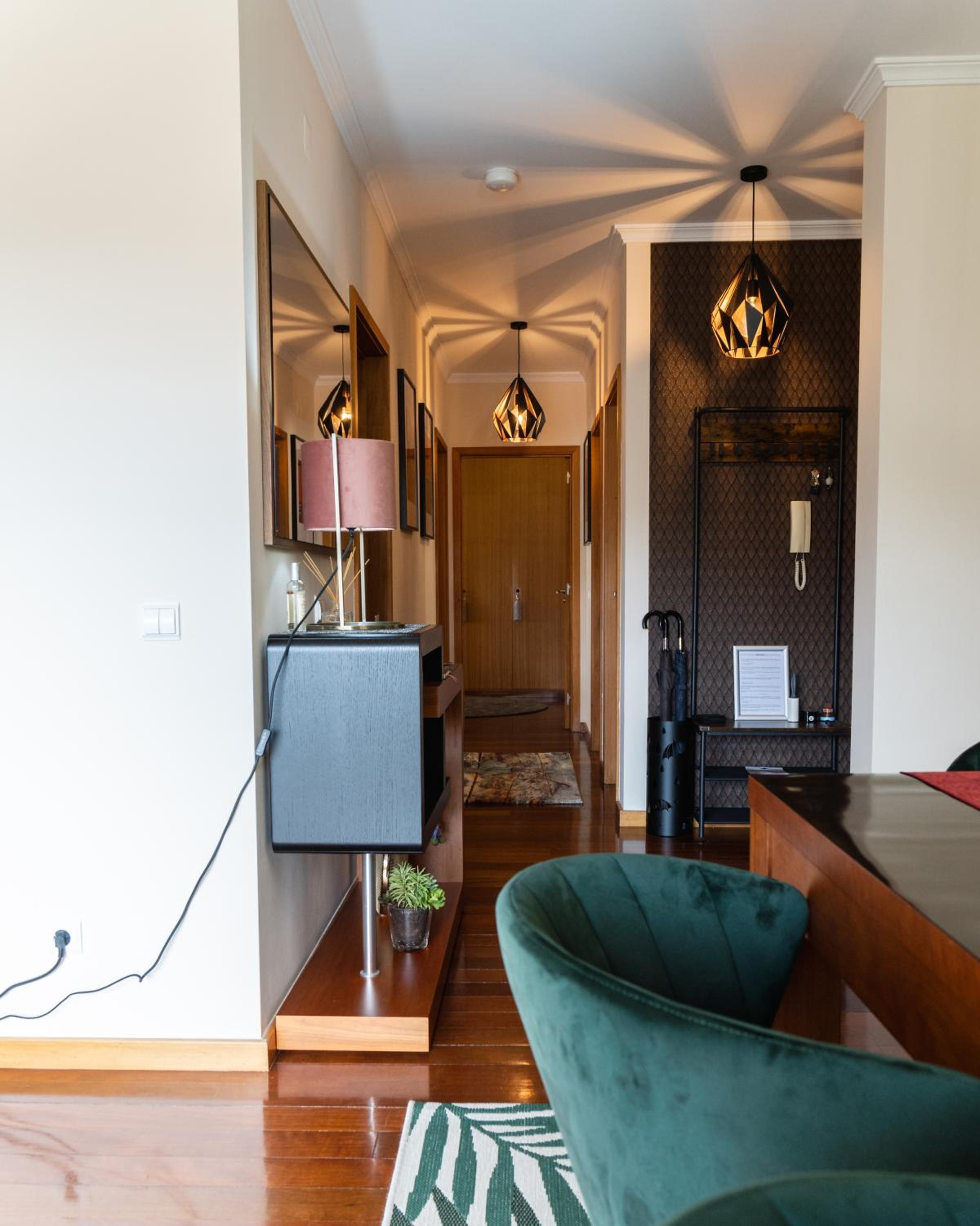 Two-Bedroom Apartment photo 2